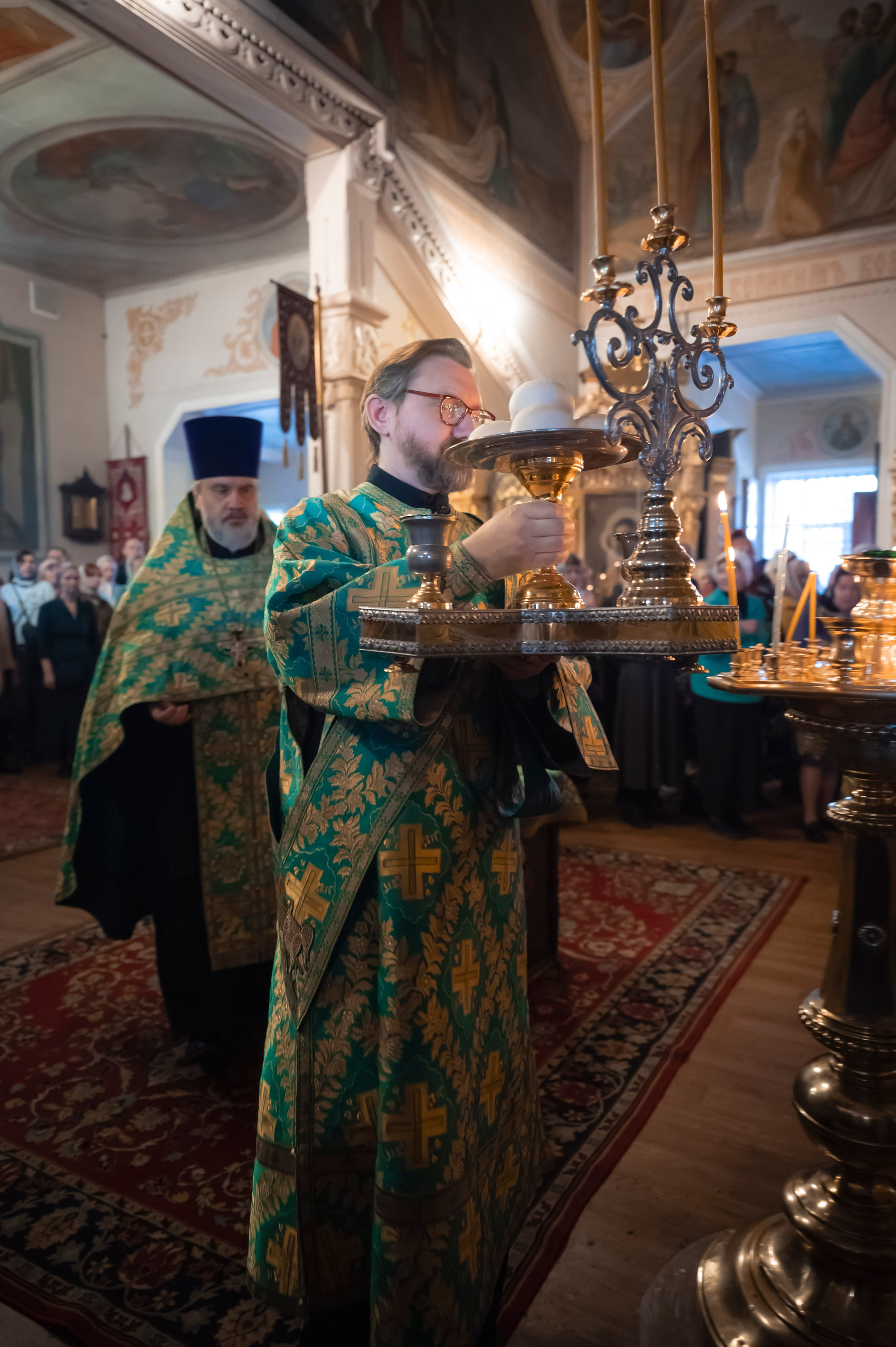 Богородский Храм. Всенощное бдение. Освящение верб. Антон и Татьяна Денисенко — В храме