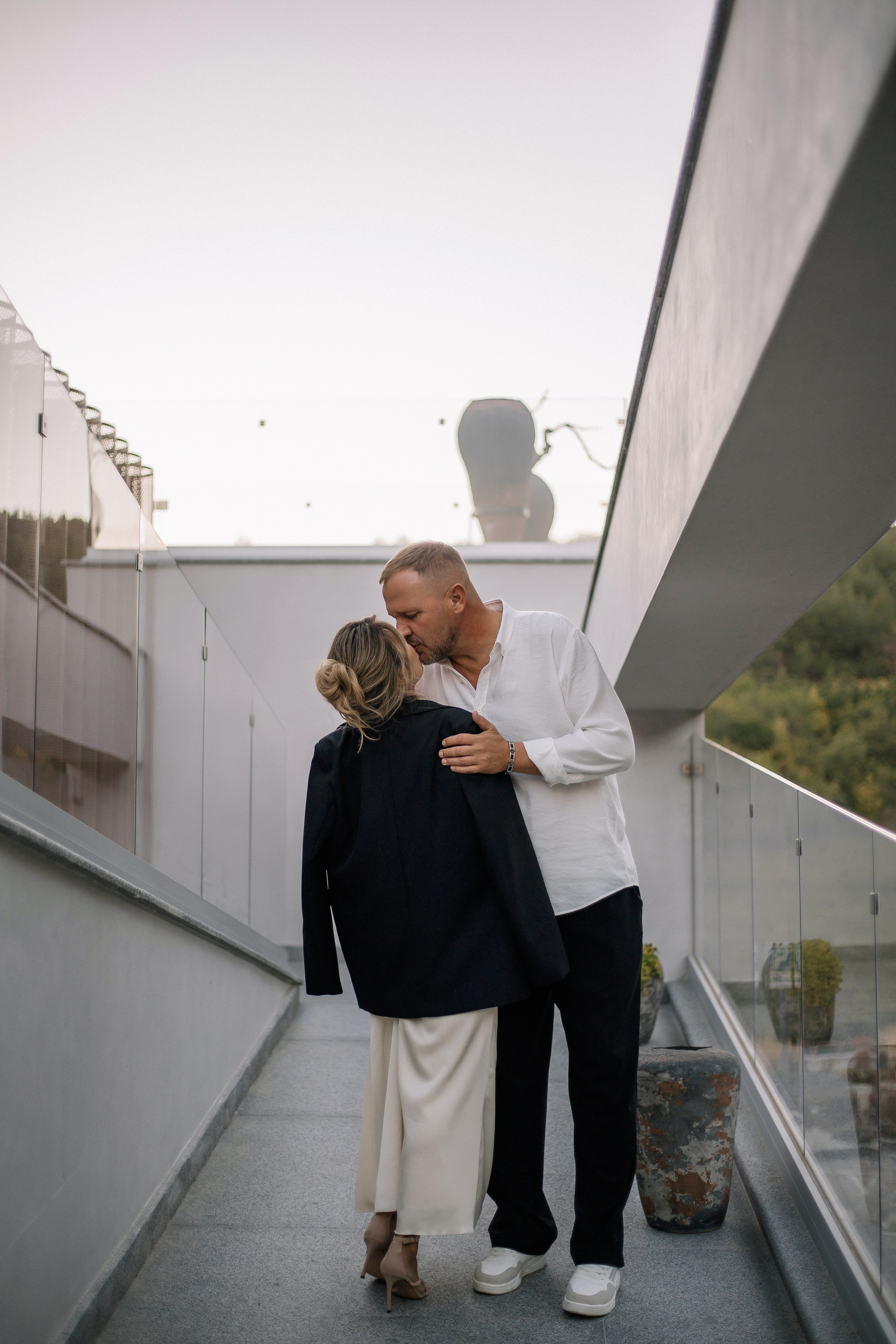 Александр и Гузель. Свадьба для двоих. Винодельня AYA. Фотограф Анна Лейман. Севастополь