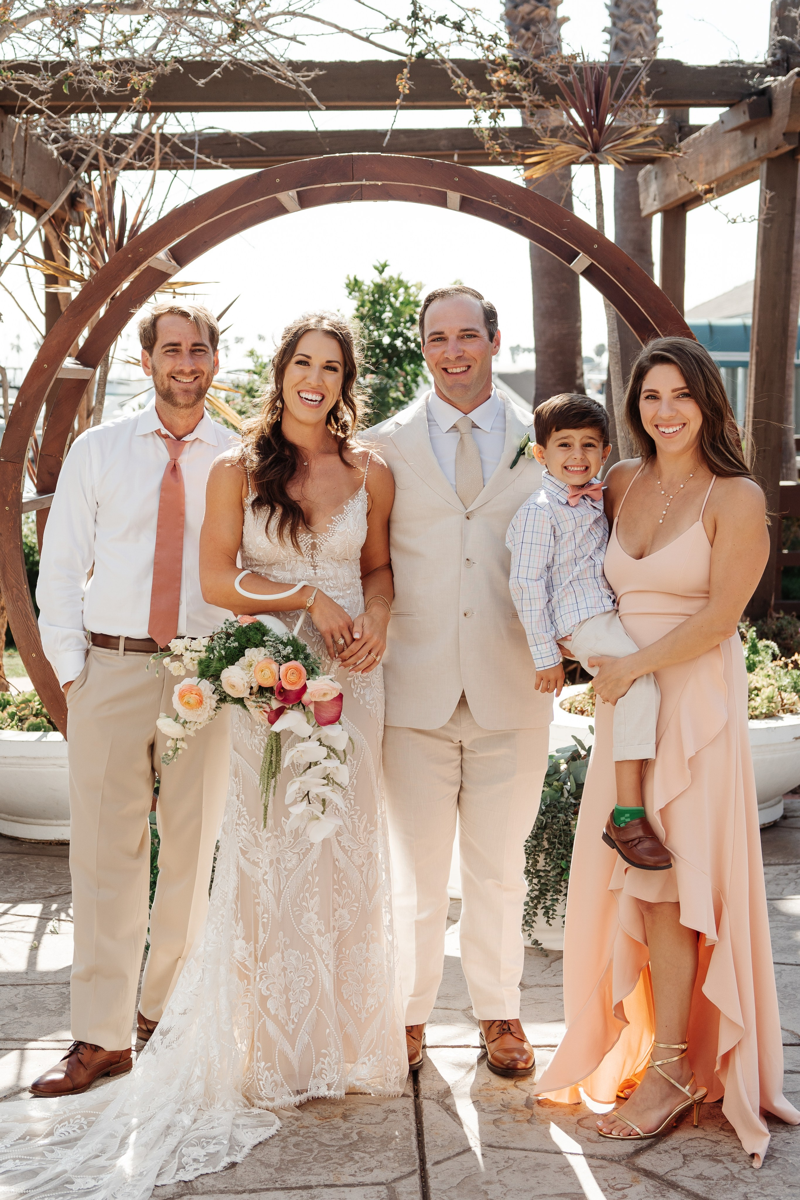 2025-08-16_BryanAmber. Ретушер Зенькевич Света