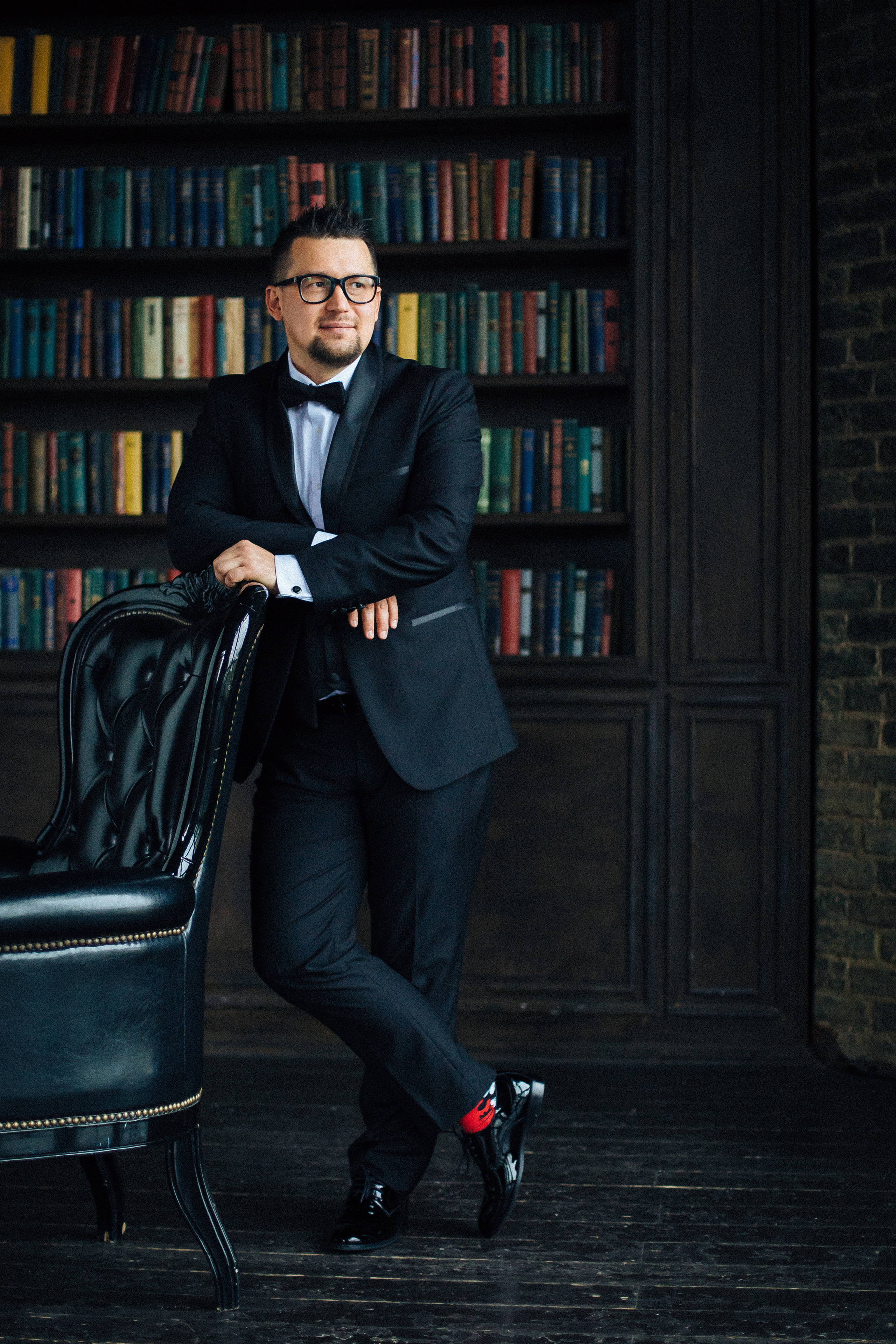 Бизнес портрет мужской и женский руководителя. КонТайм: профессиональная съемка для организаций