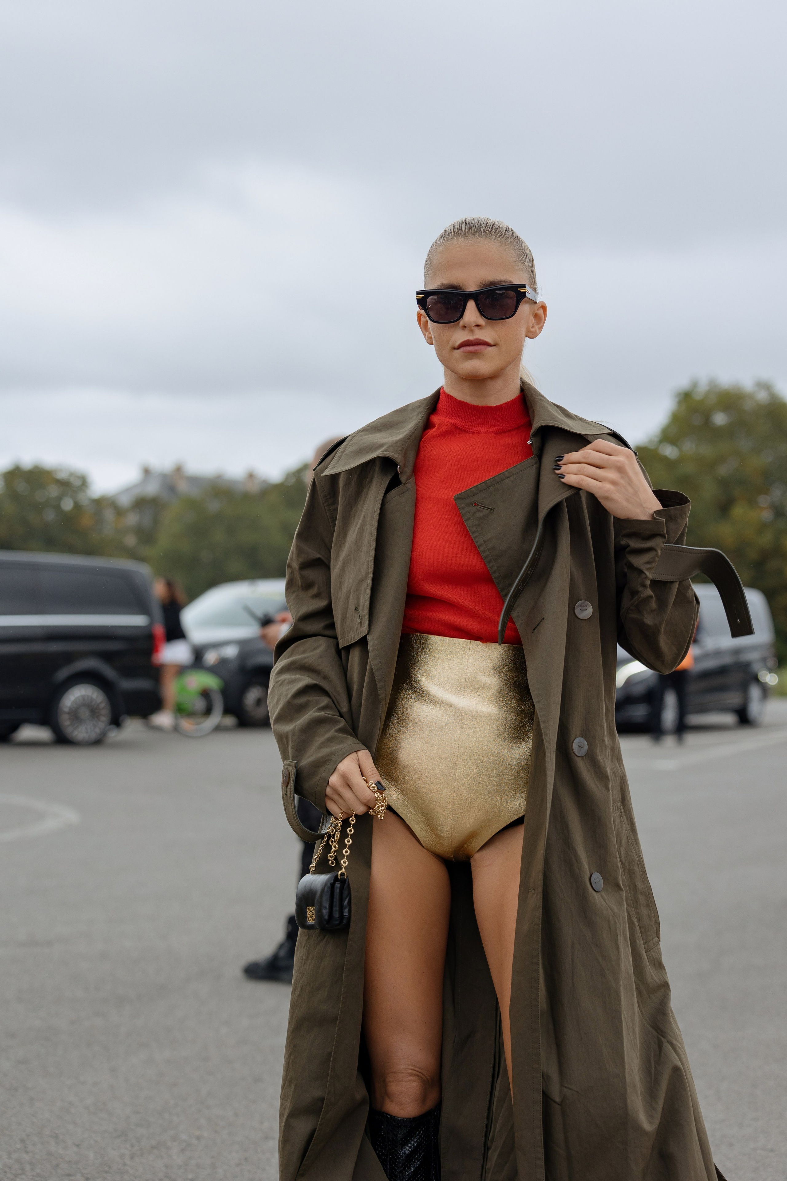 PFW SPRING SUMMER 2024 LOEWE. Photographer in Milan Ivan Goncharov