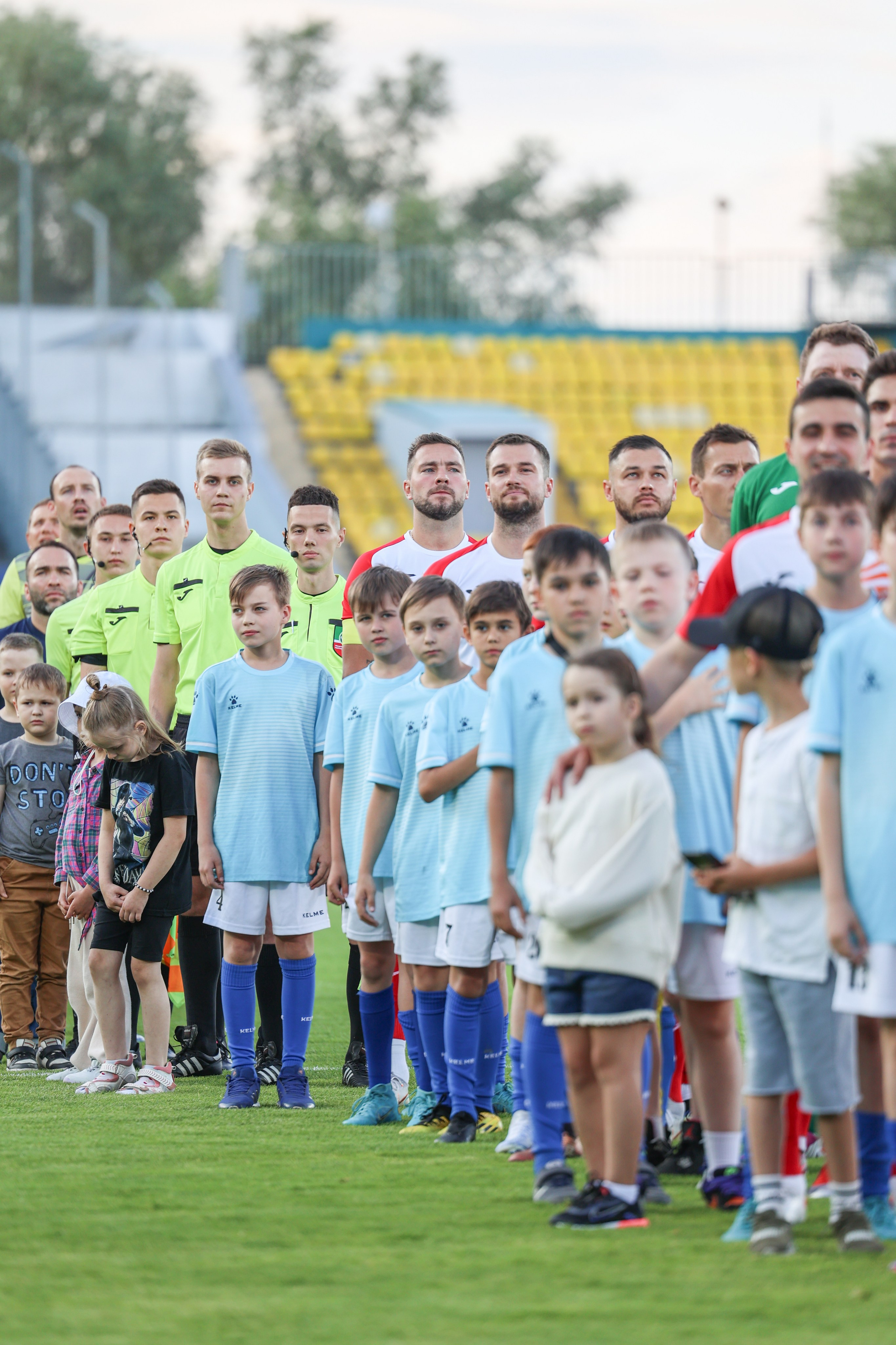 Благотворительный футбольный матч Друзья Бурмистрова vs ФК Fight Nights. Спортивный репортажный фотограф Казань Нафис Сиразетдинов