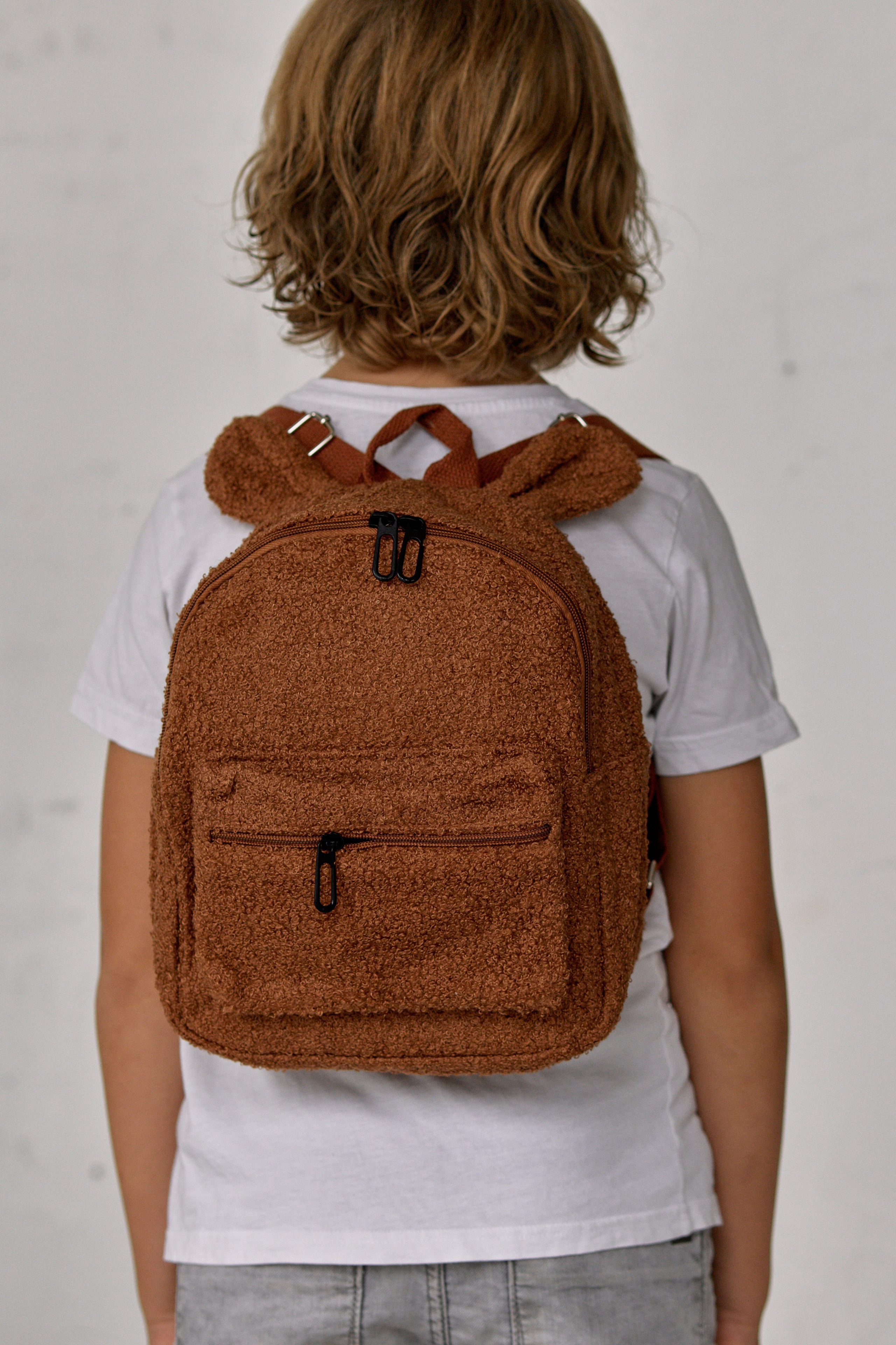 Рюкзаки детские. Фото съемка товаров для макретплейсов Воронеж