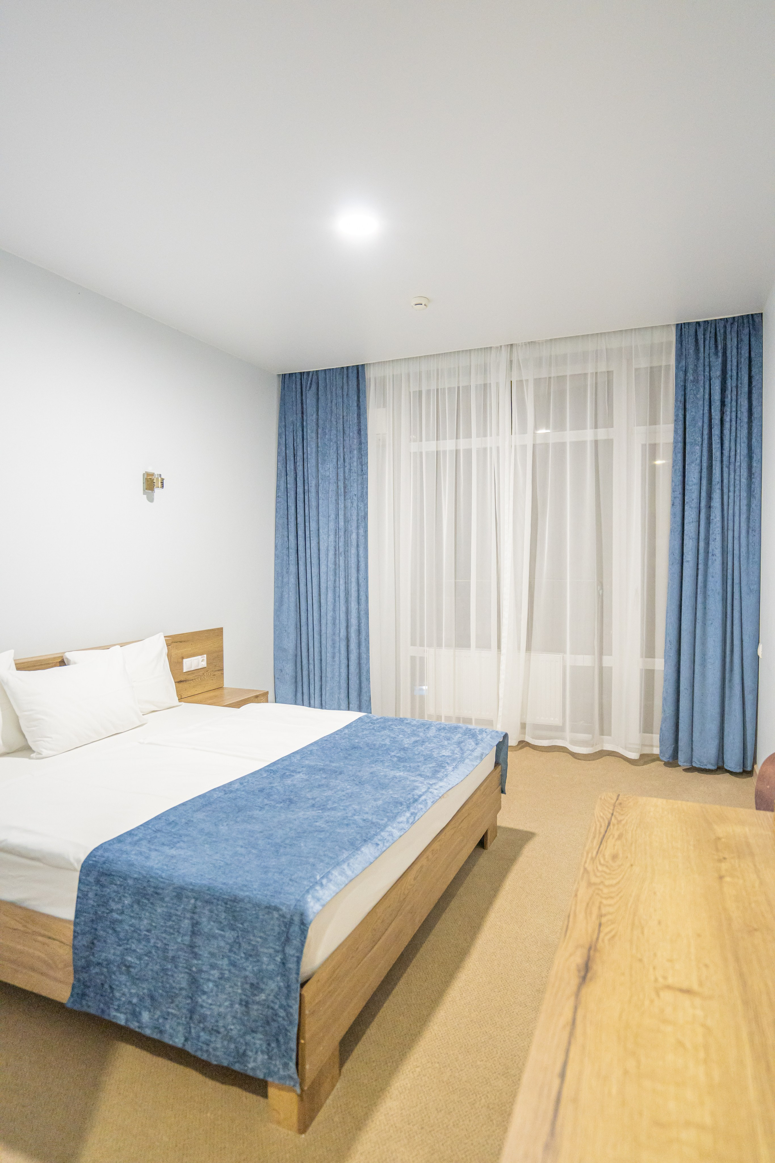 Интерьерная фотосъемка премиальных отелей Dream Hotel в Краснодаре и Анапе Профессиональная фотосъемка интерьеров отелей Dream Hotel: Красно. Шедевры для Вас! Фотограф и Видеограф в Краснодаре Пахиев Руслан