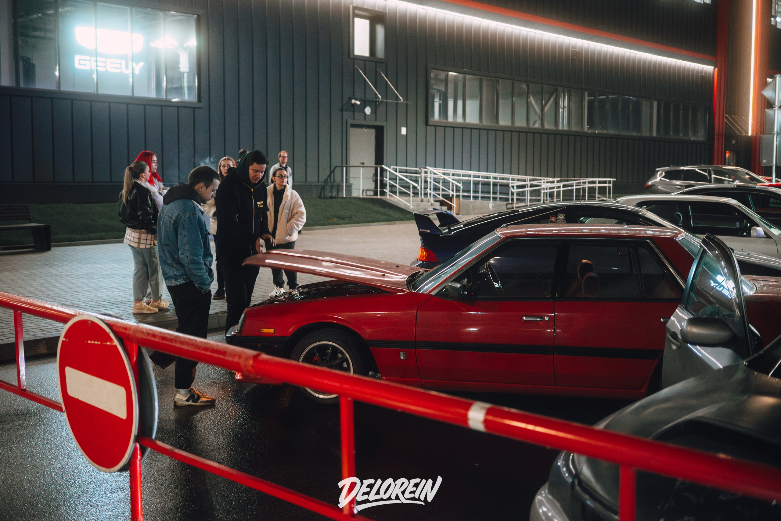 Downfly 15 апреля 2026. DeLorein