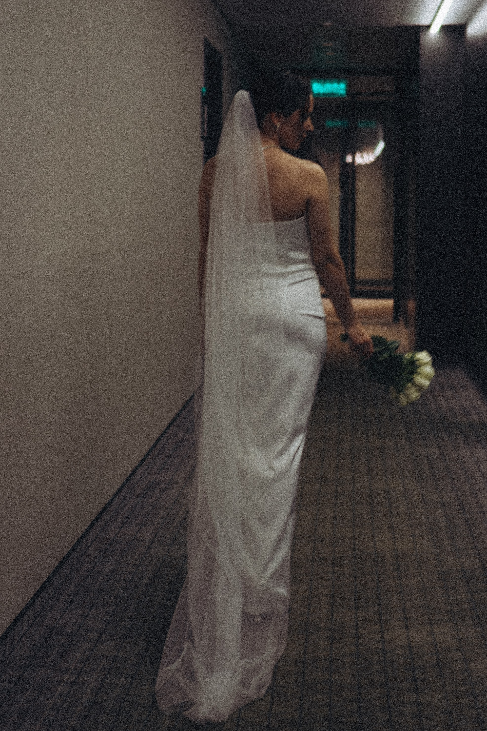 СВАДЕБНАЯ СЬЕМКА СБОРОВ ЖЕНИХА И НЕВЕСТЫ В ОТЕЛЕ И ТАКЖЕ ФОТОСЕССИИЯ В ОТЕЛЕЕ МЕГАПОЛИС БРЯНСК. Профессиональный фотограф, Санкт-Петербург — Виктория Богомолова