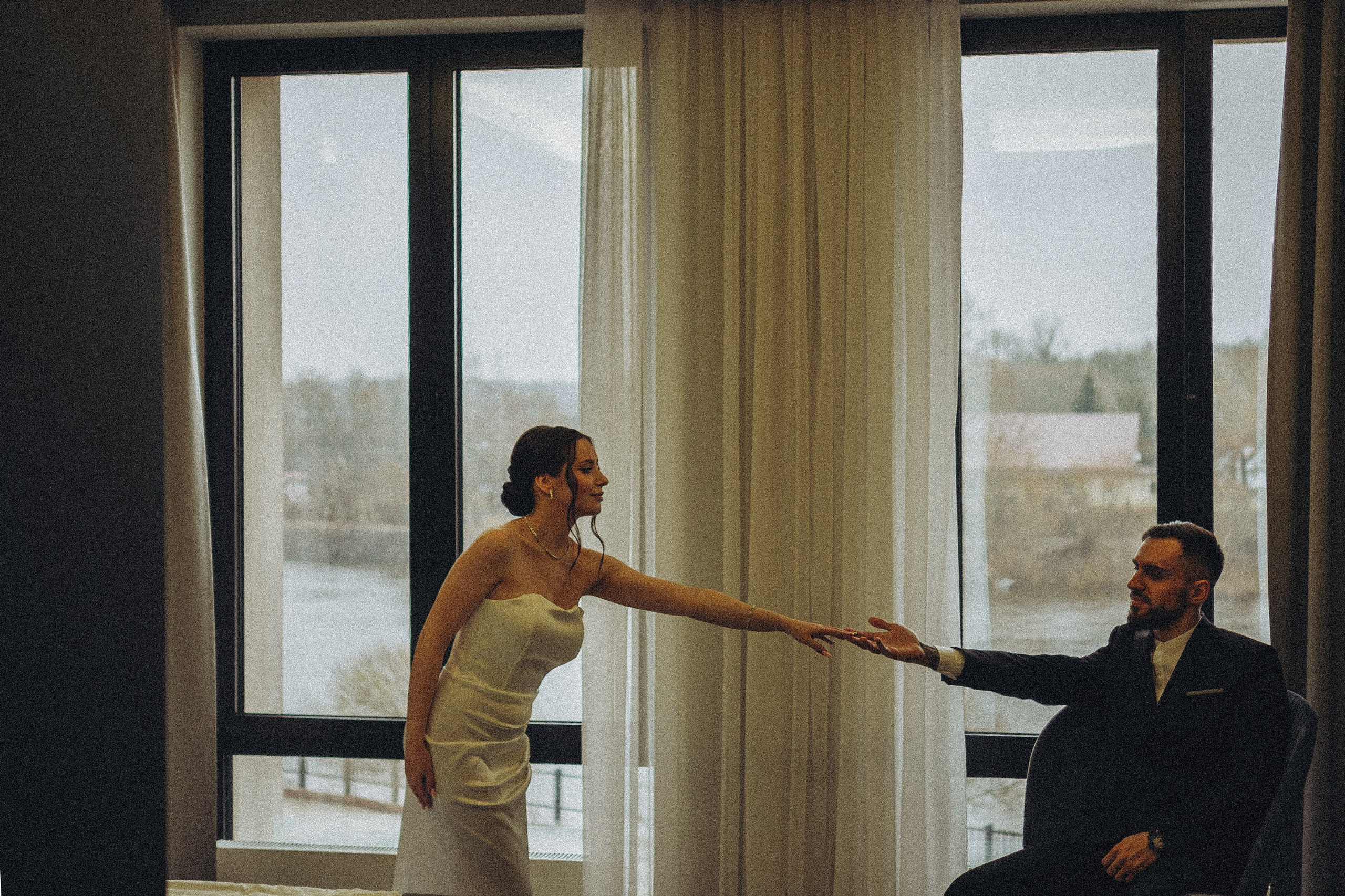 СВАДЕБНАЯ СЬЕМКА СБОРОВ ЖЕНИХА И НЕВЕСТЫ В ОТЕЛЕ И ТАКЖЕ ФОТОСЕССИИЯ В ОТЕЛЕЕ МЕГАПОЛИС БРЯНСК. Профессиональный фотограф, Санкт-Петербург — Виктория Богомолова