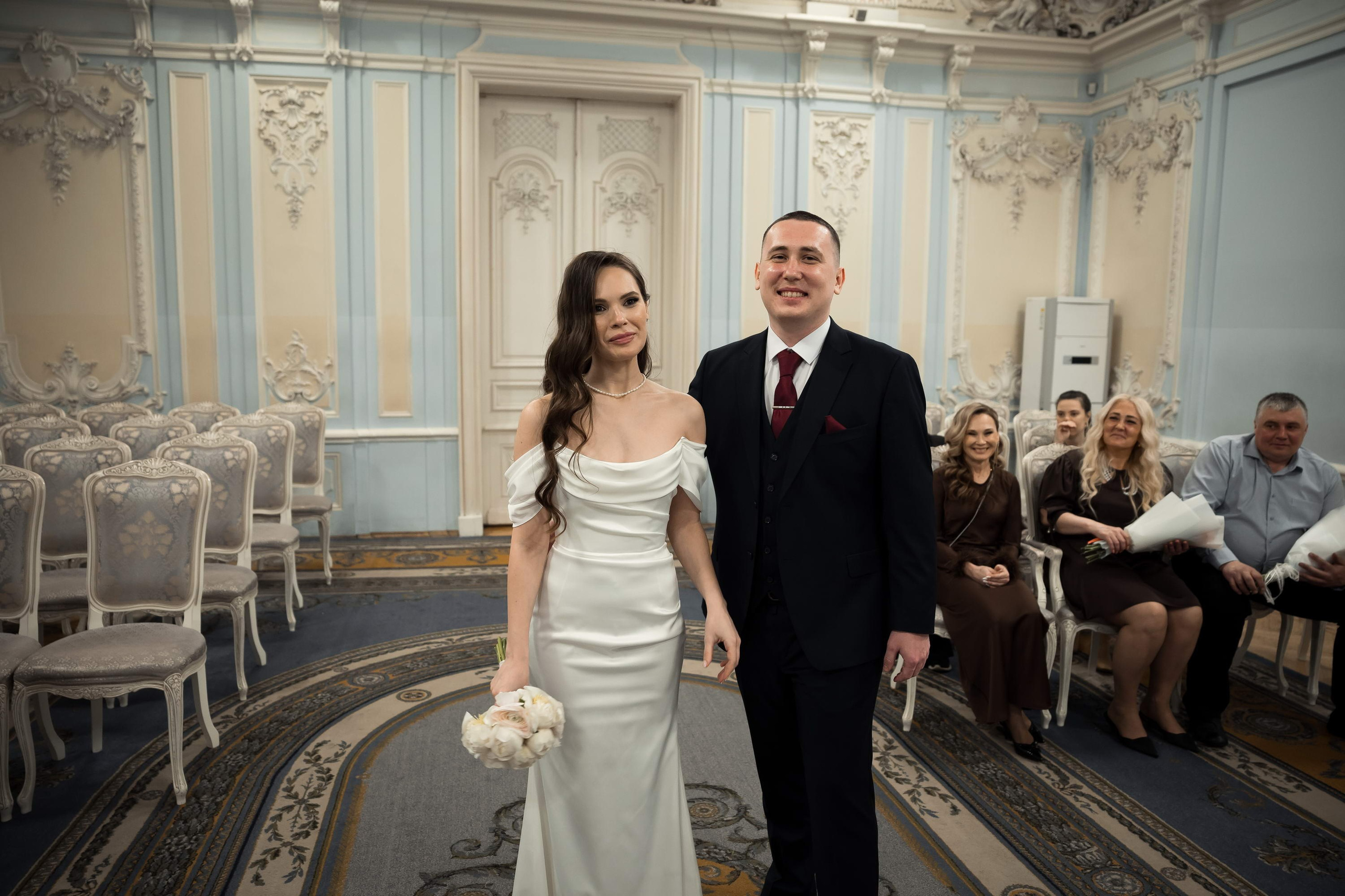 Свадебная фотосессия на Фурштатской. Свадебный фотограф Игорь Брундасов 8PHOTO на свадьбу венчание загс СПб