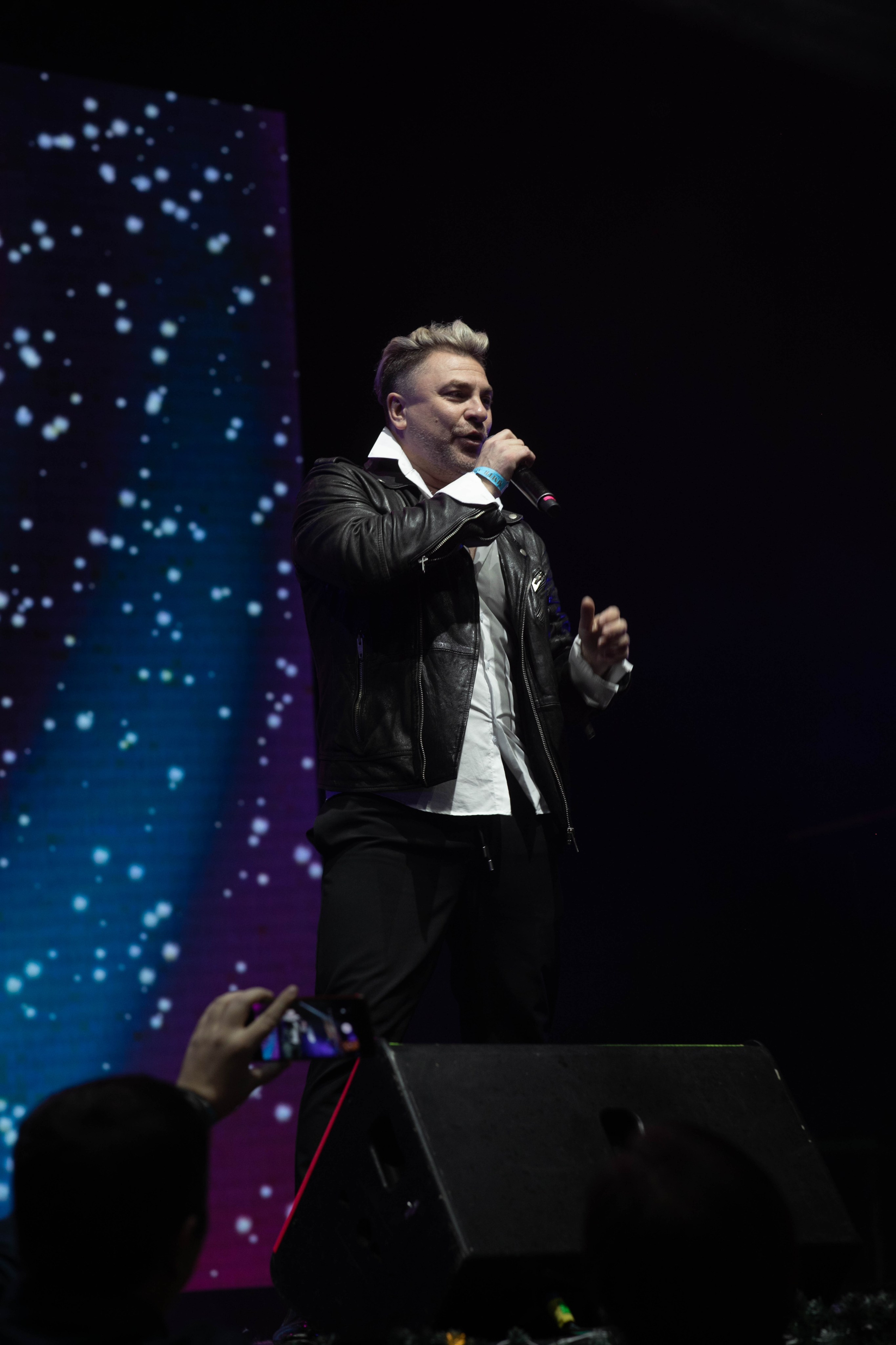 ММTV новый год 2024. Art photographer Nino