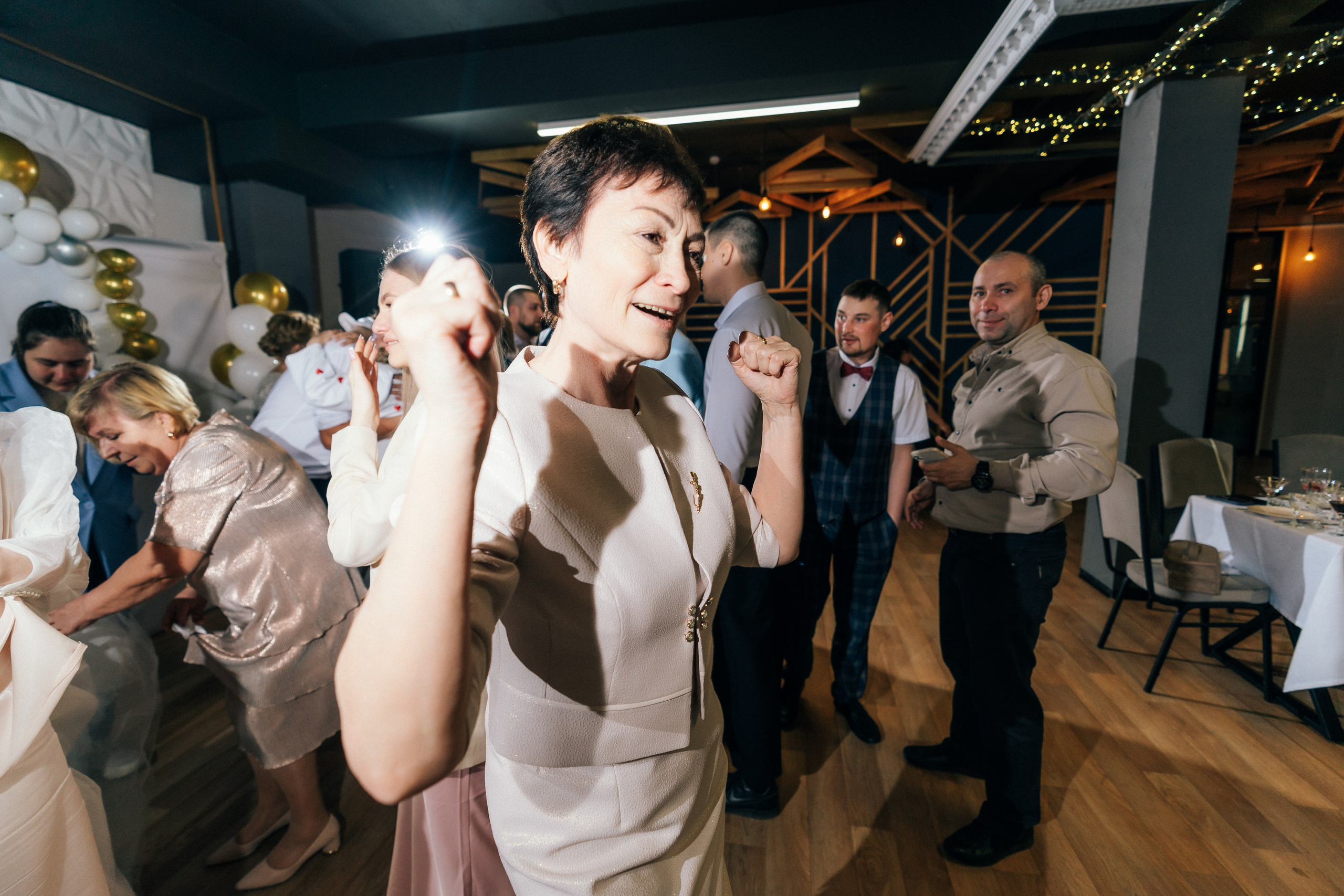 Красный кабриолет. Фотограф Ангарск Иркутск Ксения Король