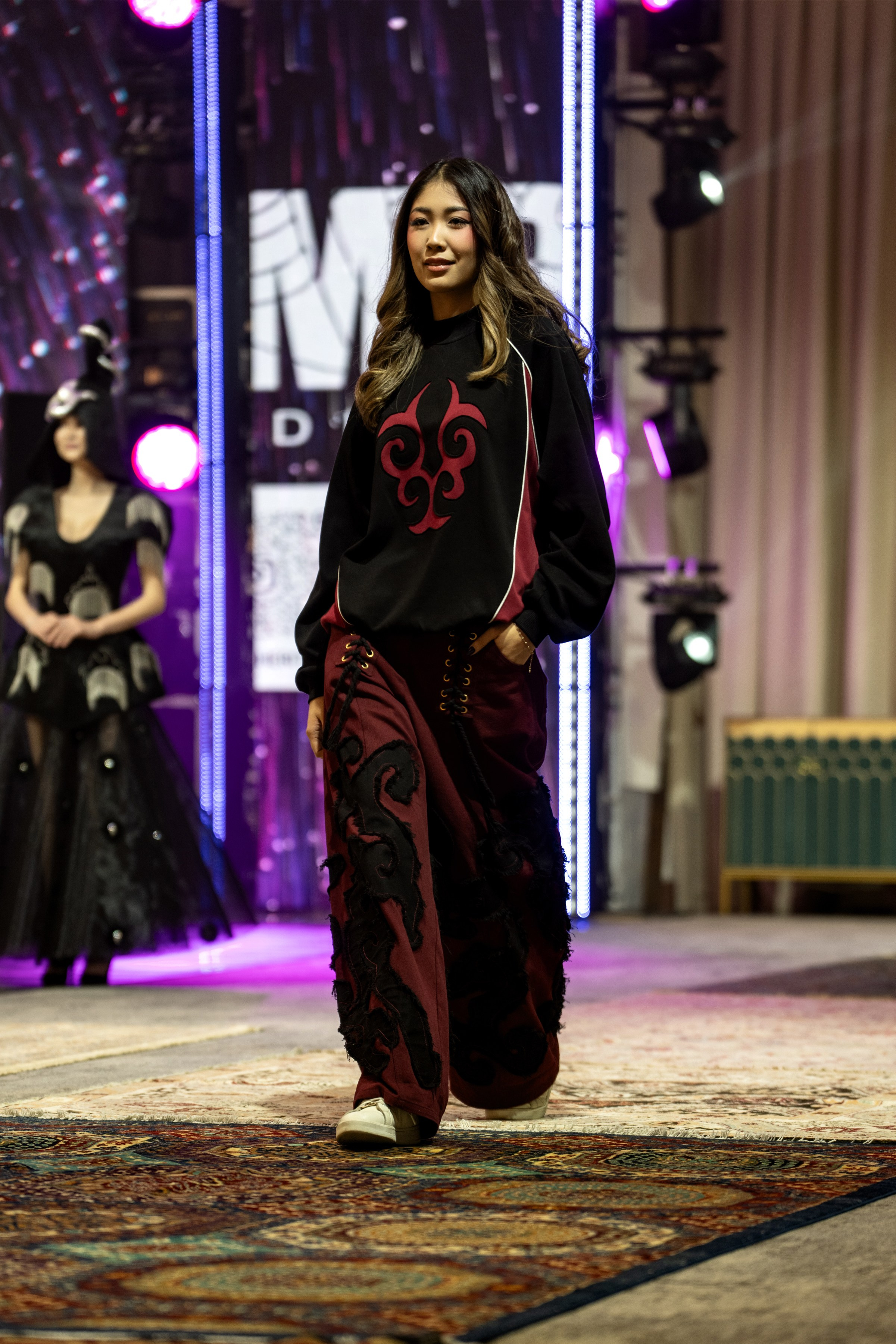 Zhamby. Сайт Алматинского НЮ АРТ, будуар и фэшн фотографа Дениса Карпенко