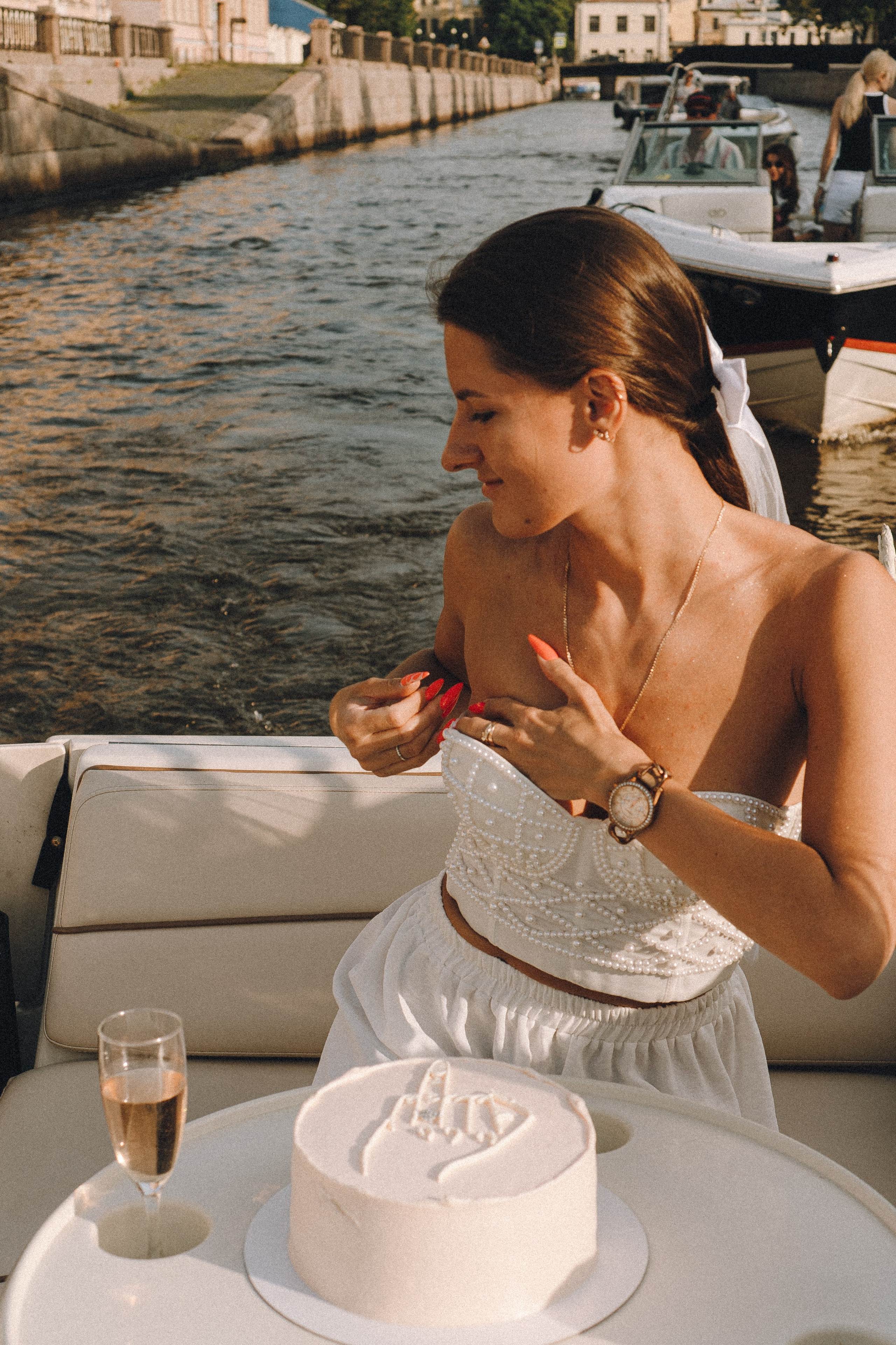 ДЕВИЧНИК НА КАТЕРЕ. Профессиональный фотограф, Санкт-Петербург — Виктория Богомолова