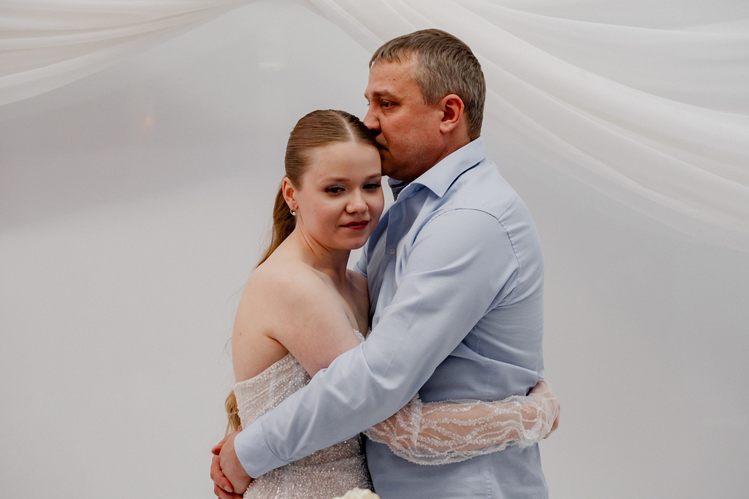 СВАДЕБНЫЙ БАНКЕТ (СНЯТО В СИБИРЕ В НИЖНЕВАРТОВСКЕ). Профессиональный фотограф, Санкт-Петербург — Виктория Богомолова