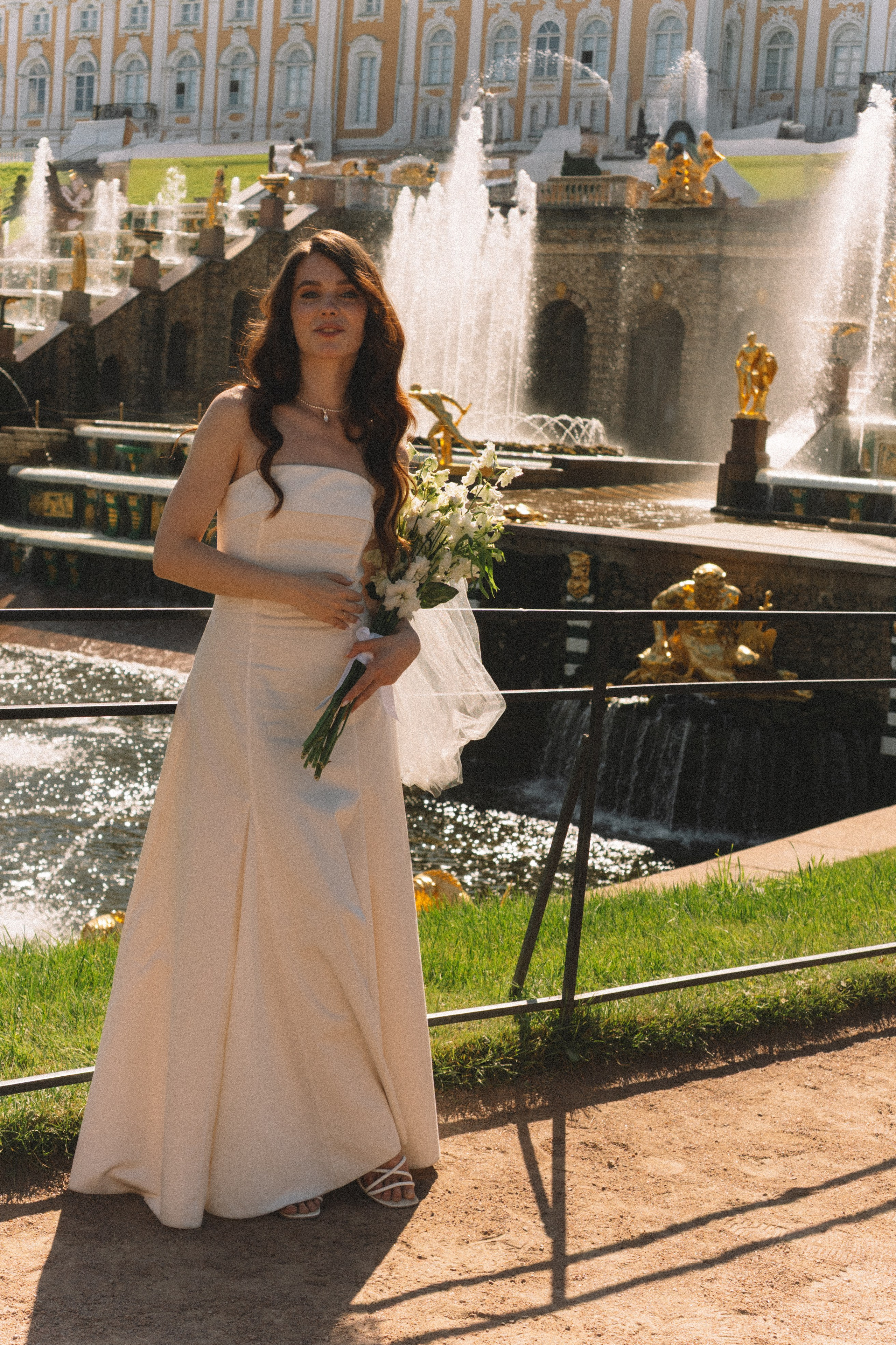 СВАДЕБНАЯ СЬЕМКА В ПЕТЕРГОФЕ И СЬЕМКА РЕПОРТАЖА В ЗАГСЕ ПЕТЕРГОФА. Профессиональный фотограф, Санкт-Петербург — Виктория Богомолова