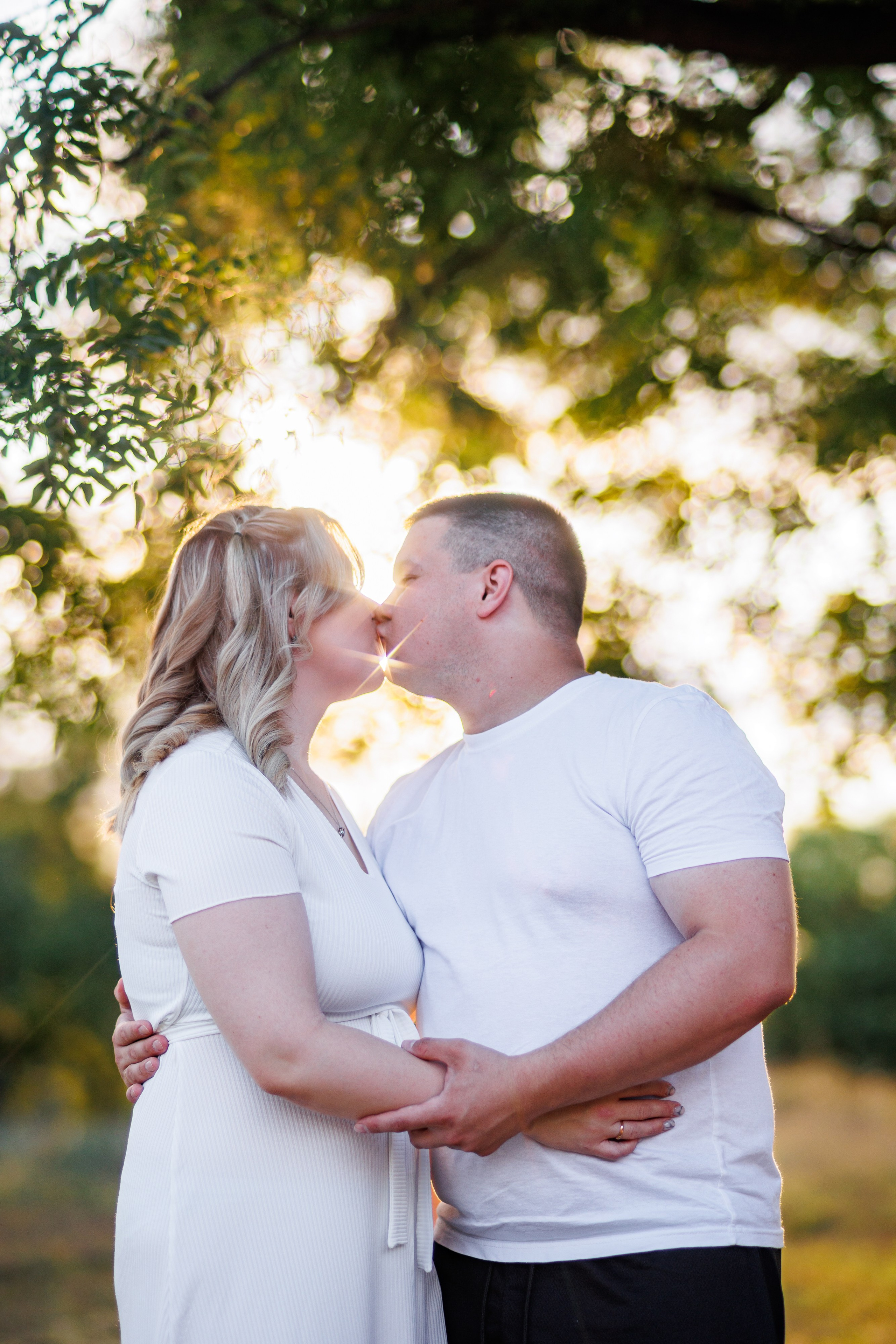 Прогулка на природе. Свадебный и семейный фотограф в Армавире