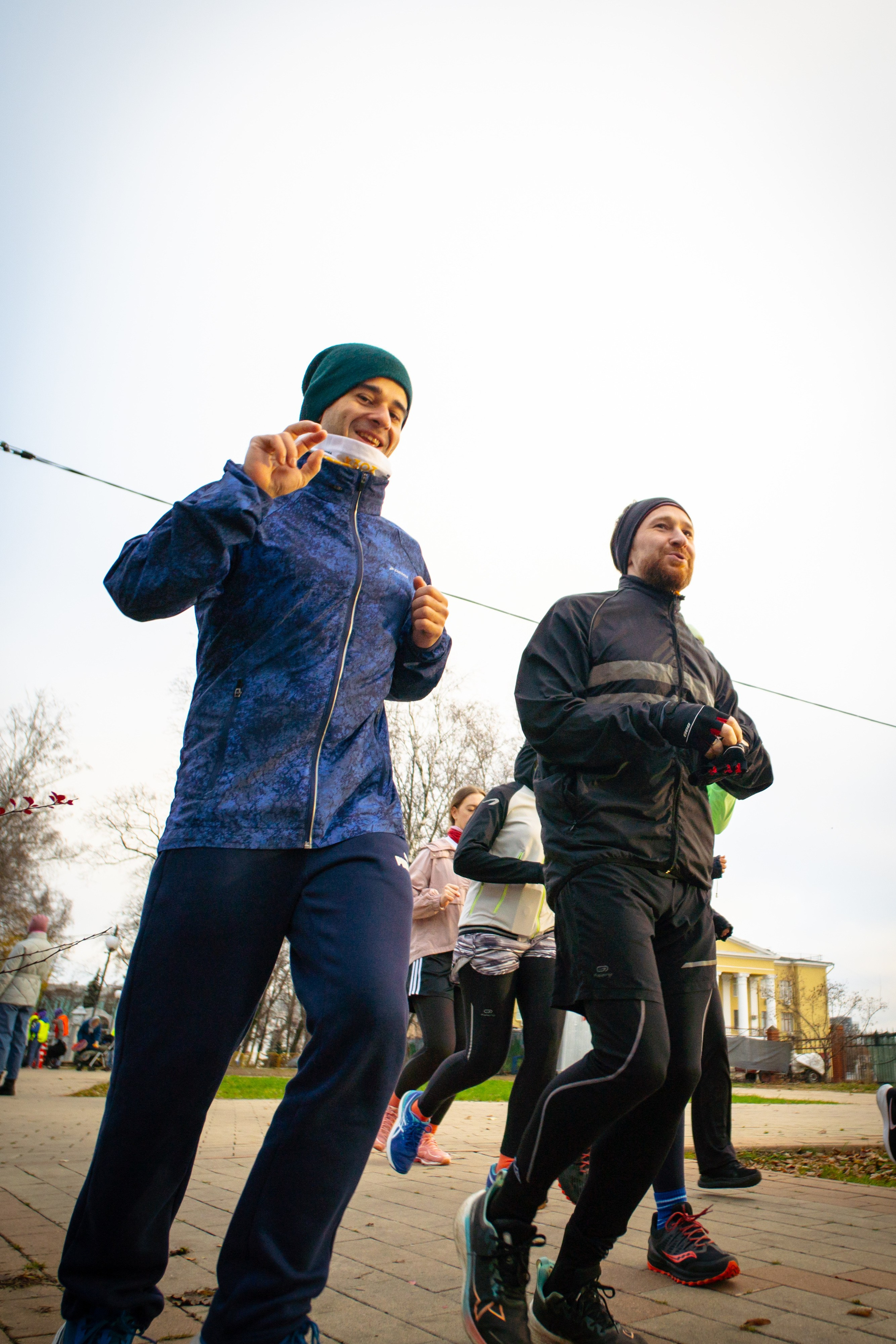 5 вёрст Наташинский 9 ноября 2024. Роман Капилюшов. Бег. Фото. Видео. г. Люберцы