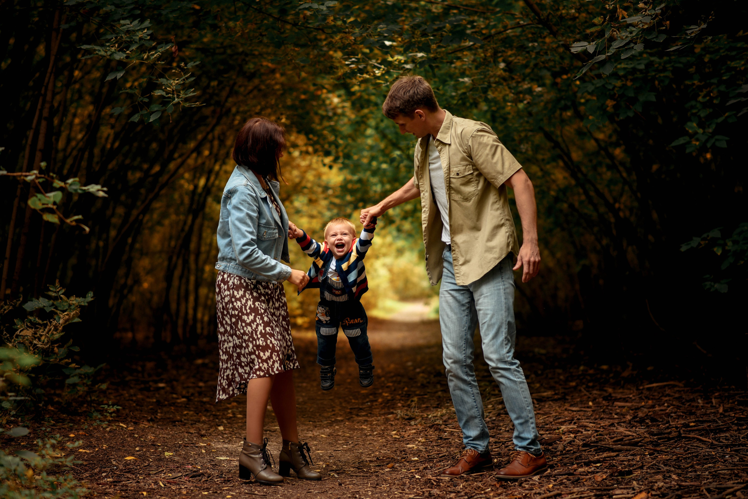 ПРАЙС. Свадебный, семейный, детский, контент фотограф в Омске Максим Ильин