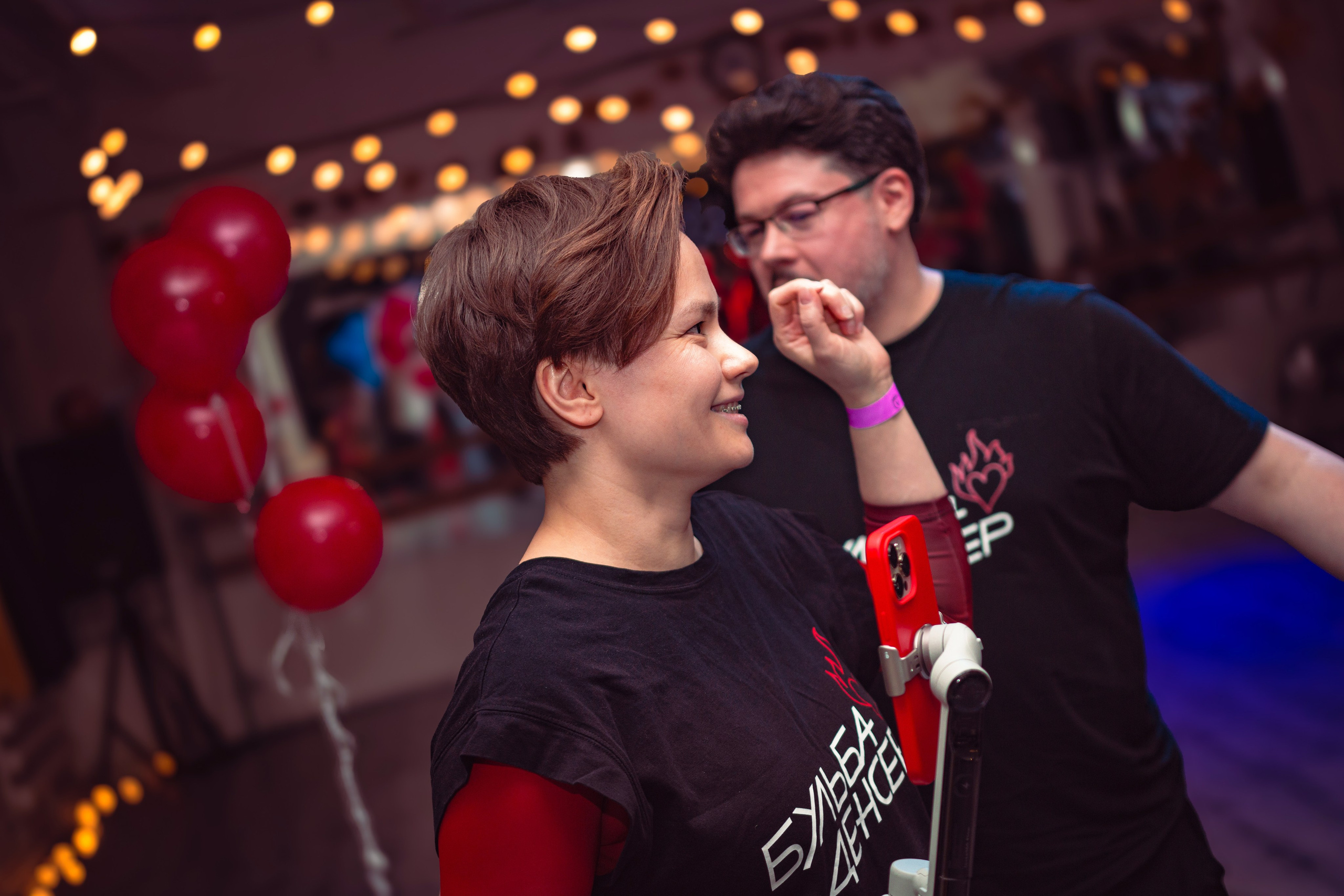 Вечеринка в школе танцев Dance cafe