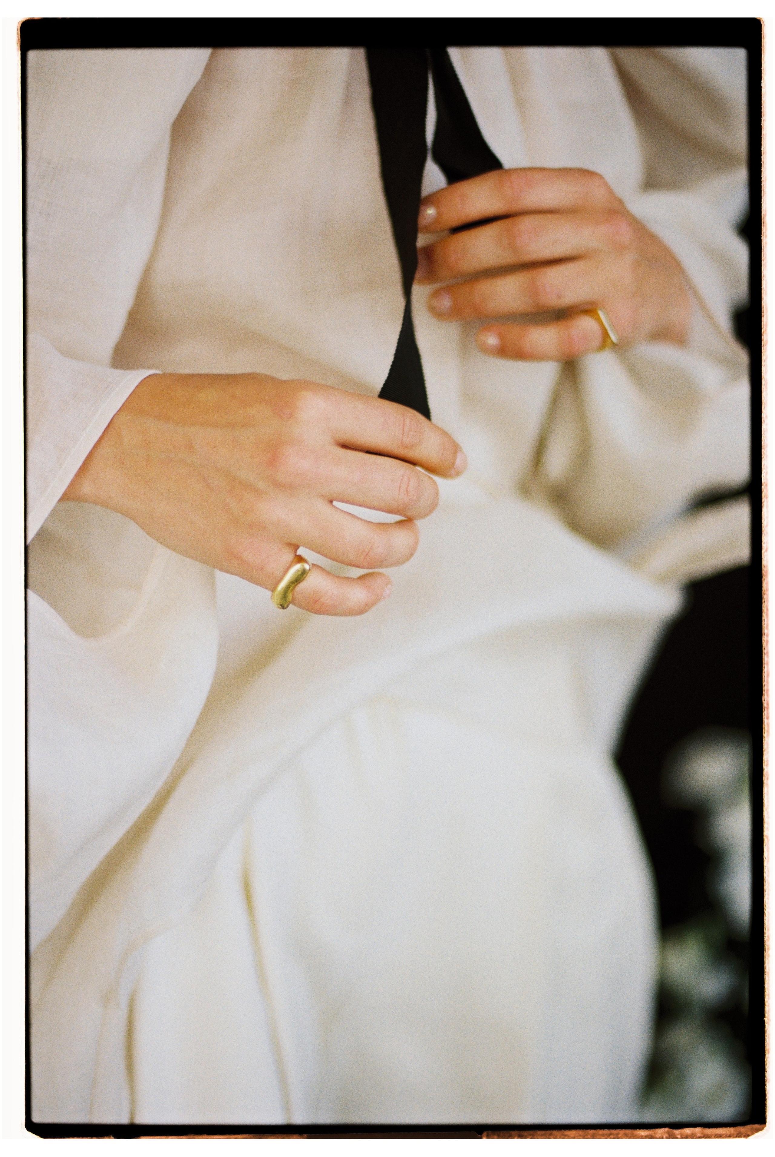 Анастасия и цветы. Свадебный и фэшн фотограф в Москве и Санкт-Петербурге