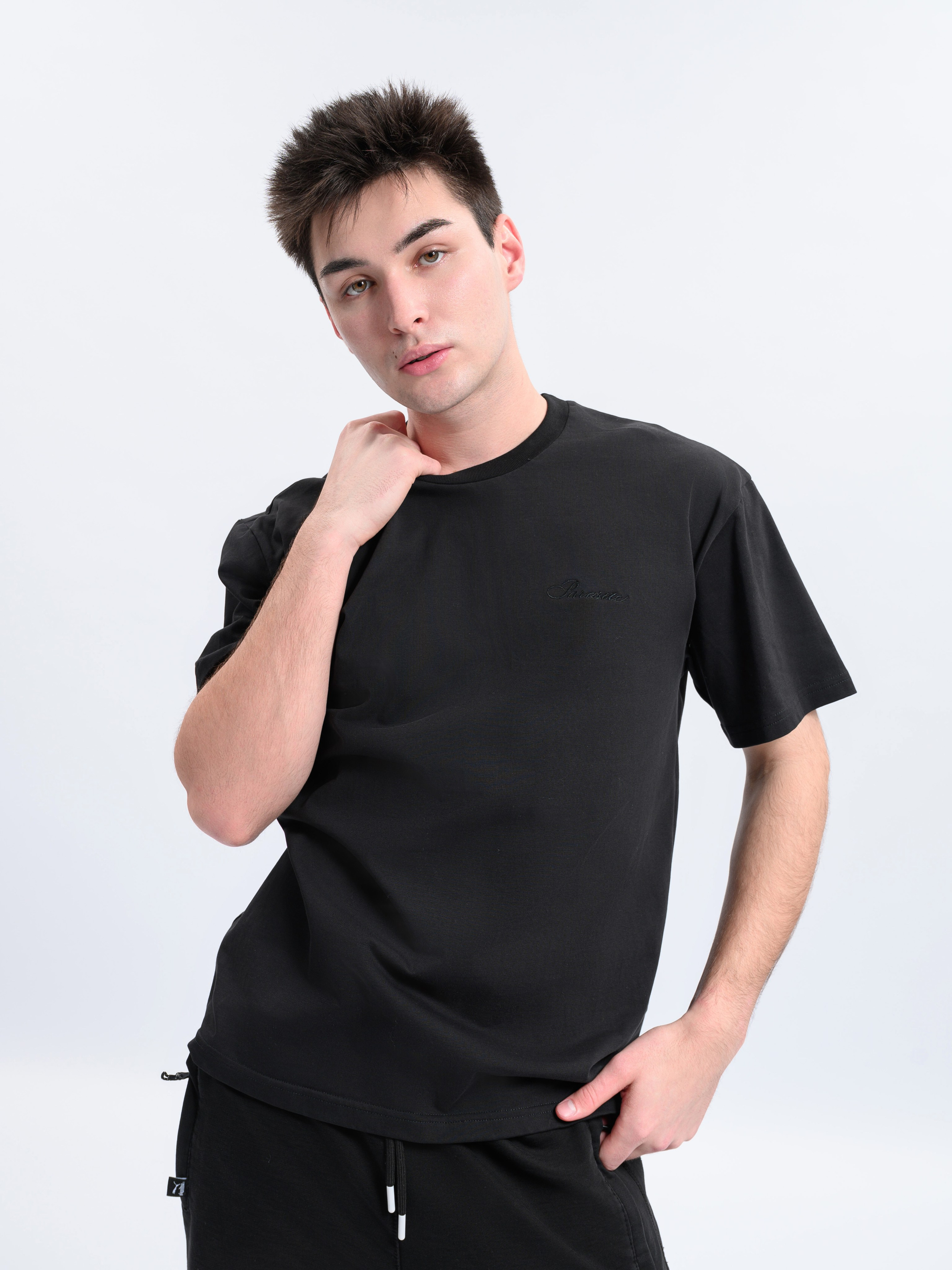 Каталог Мужчины. Студия рекламной и предметной съемки товаров WELKO Studio