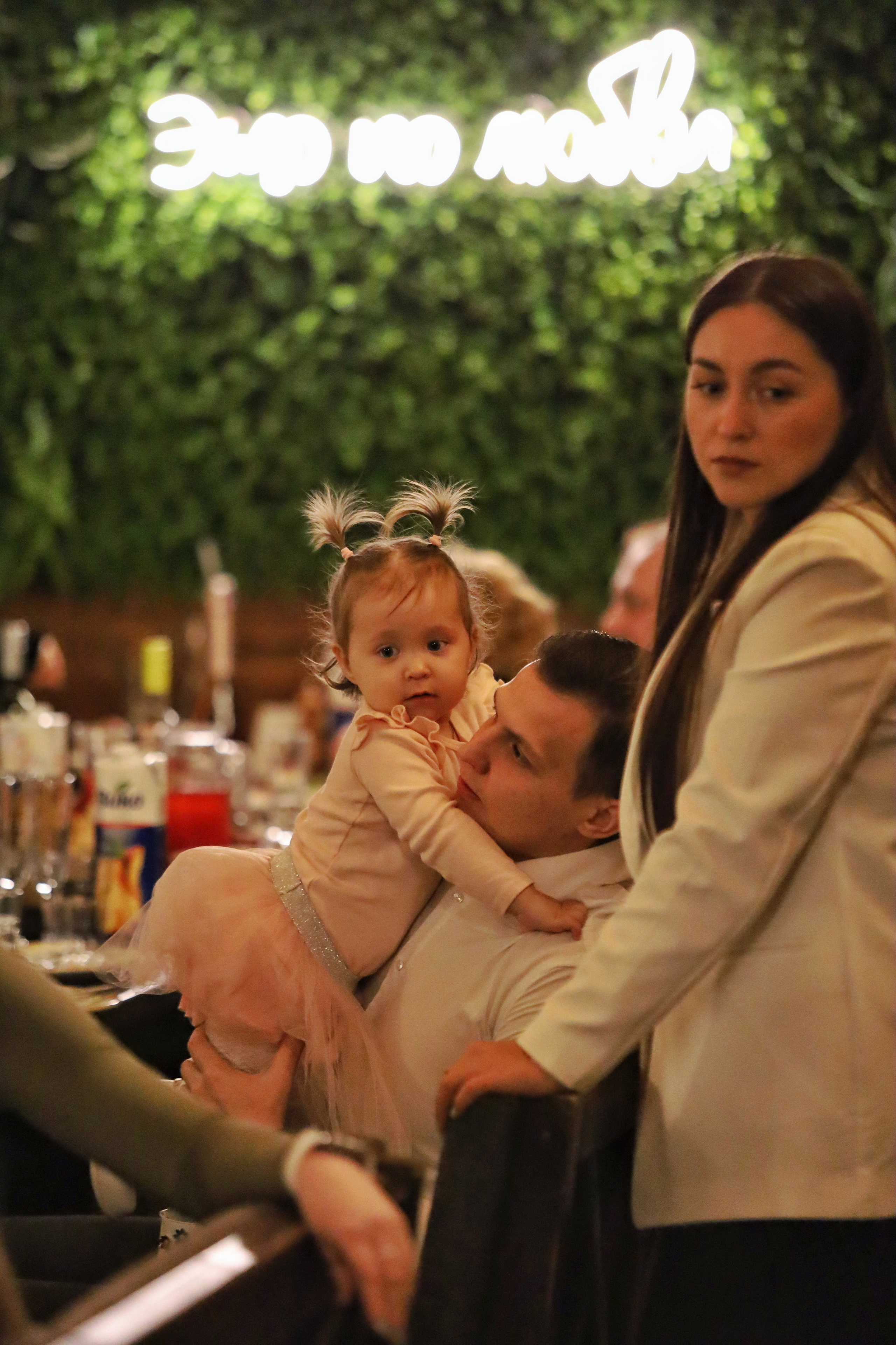 ЮБИЛЕЙ КАФЕ «ЧЕСНОК». Репортажный фотограф Анапа