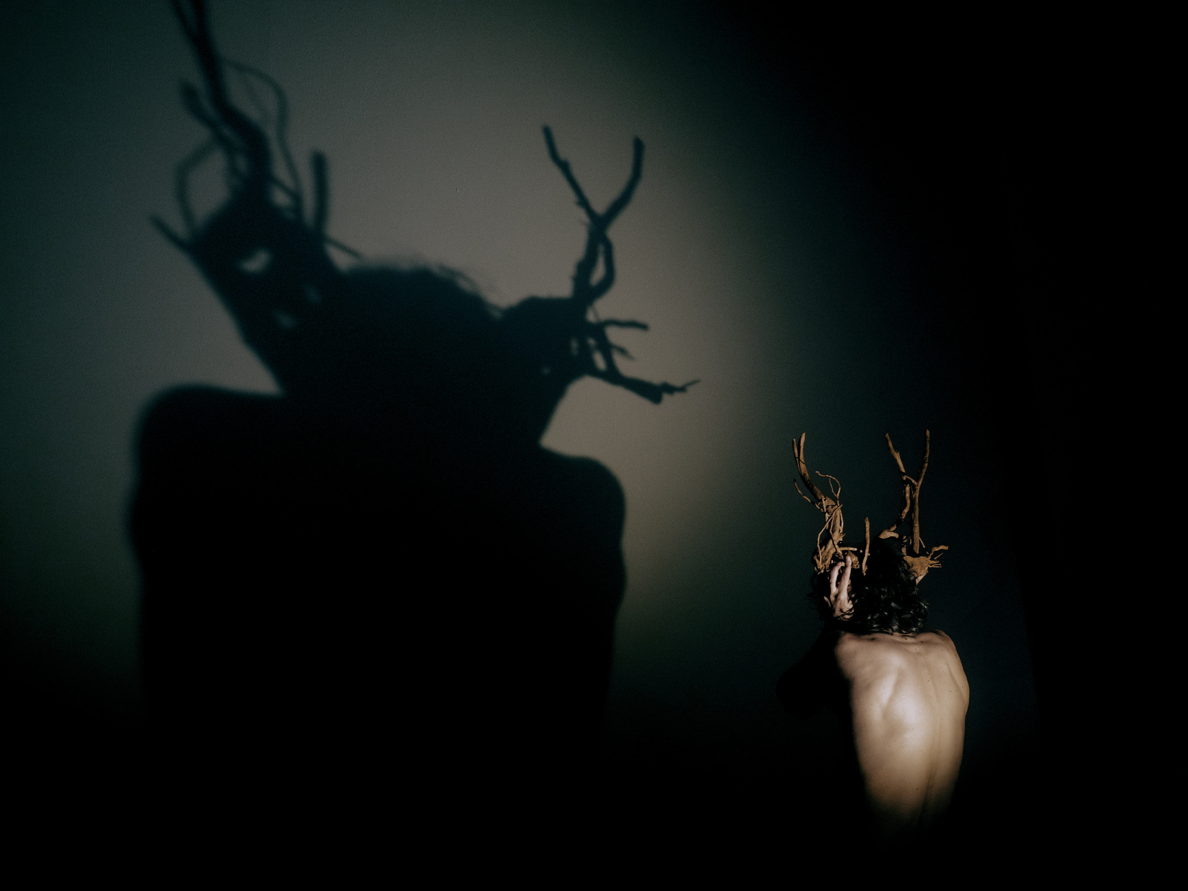 Мужской портрет в студии, фотосессия. Маруся Машкова • Фотограф в Москве