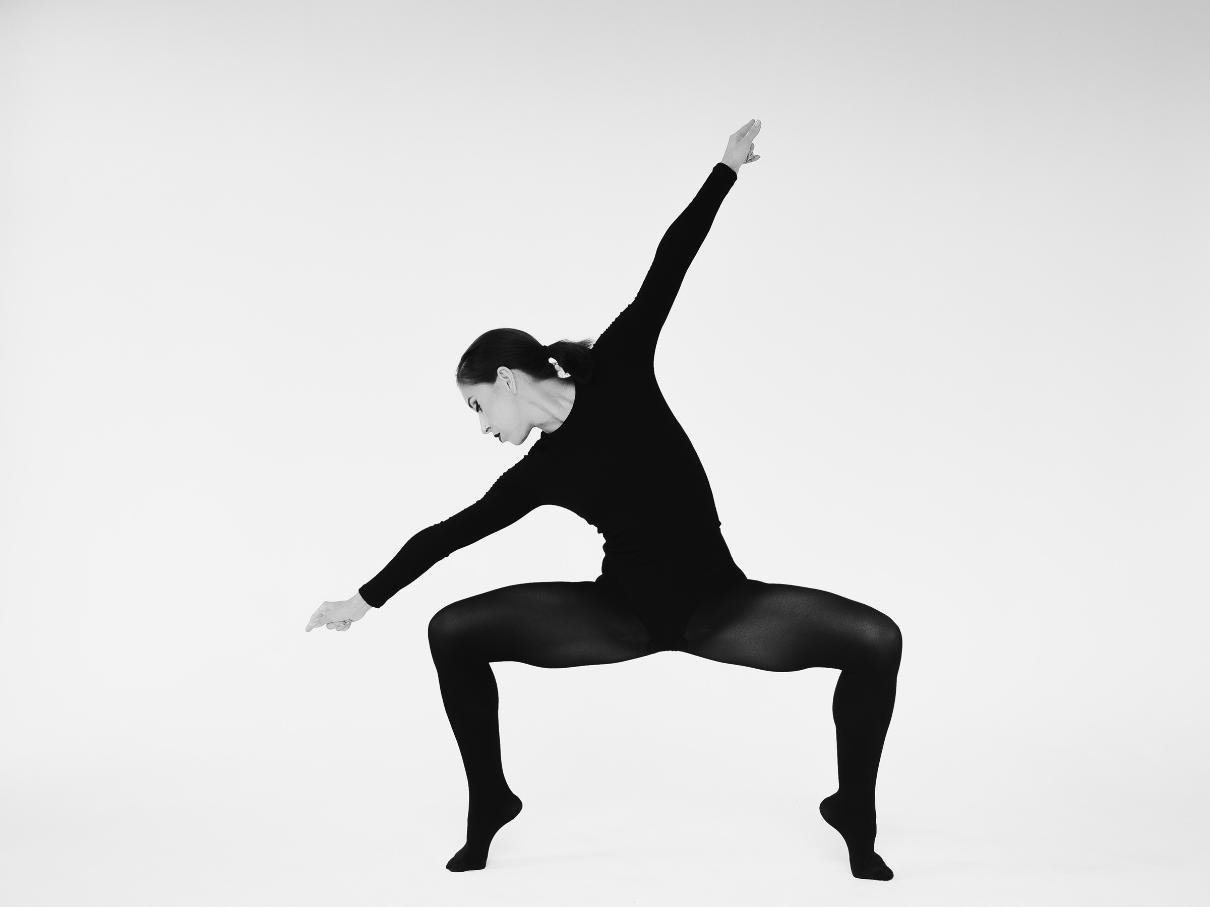 Танцовщица в студии. Фотограф Маруся Машкова