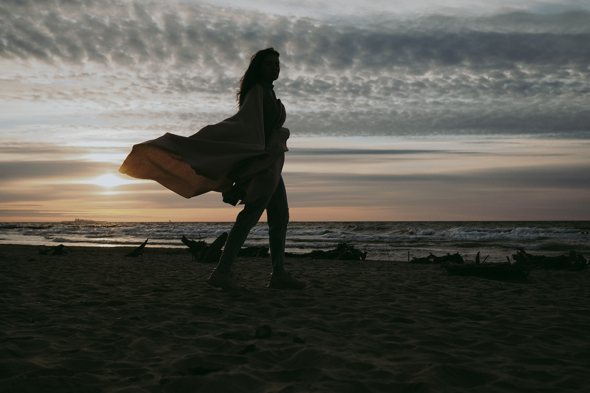 Фотосессия на берегу моря. Маруся Машкова • Фотограф в Москве