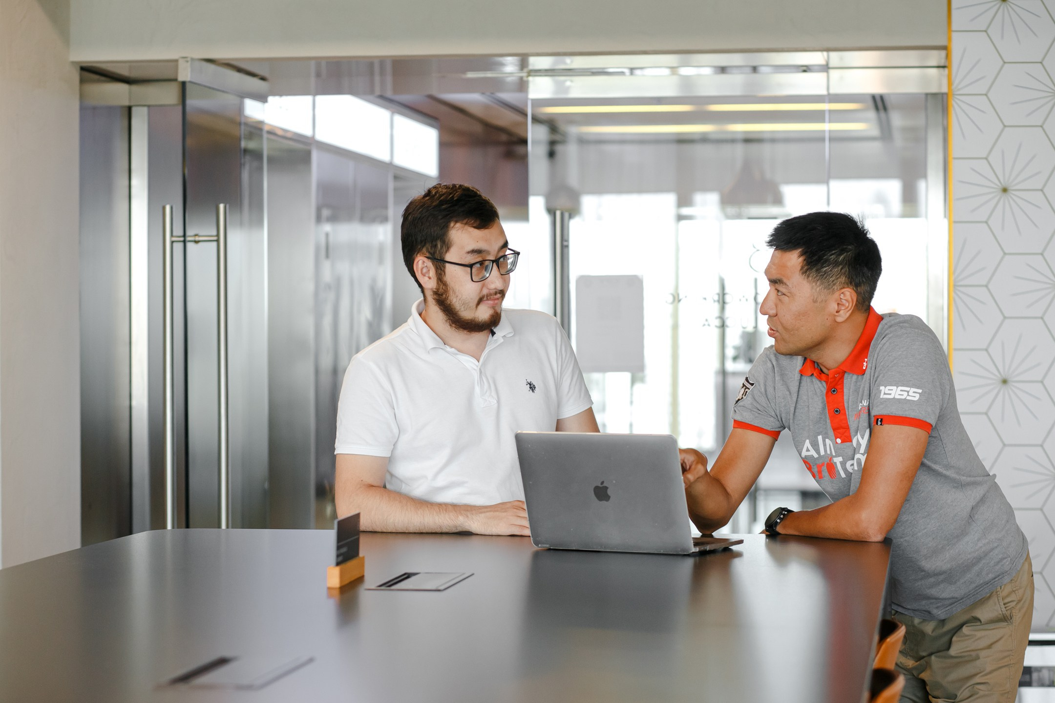 Бизнес и корпоративный. Репортажный фотограф в Алмате Чумаков Георгий