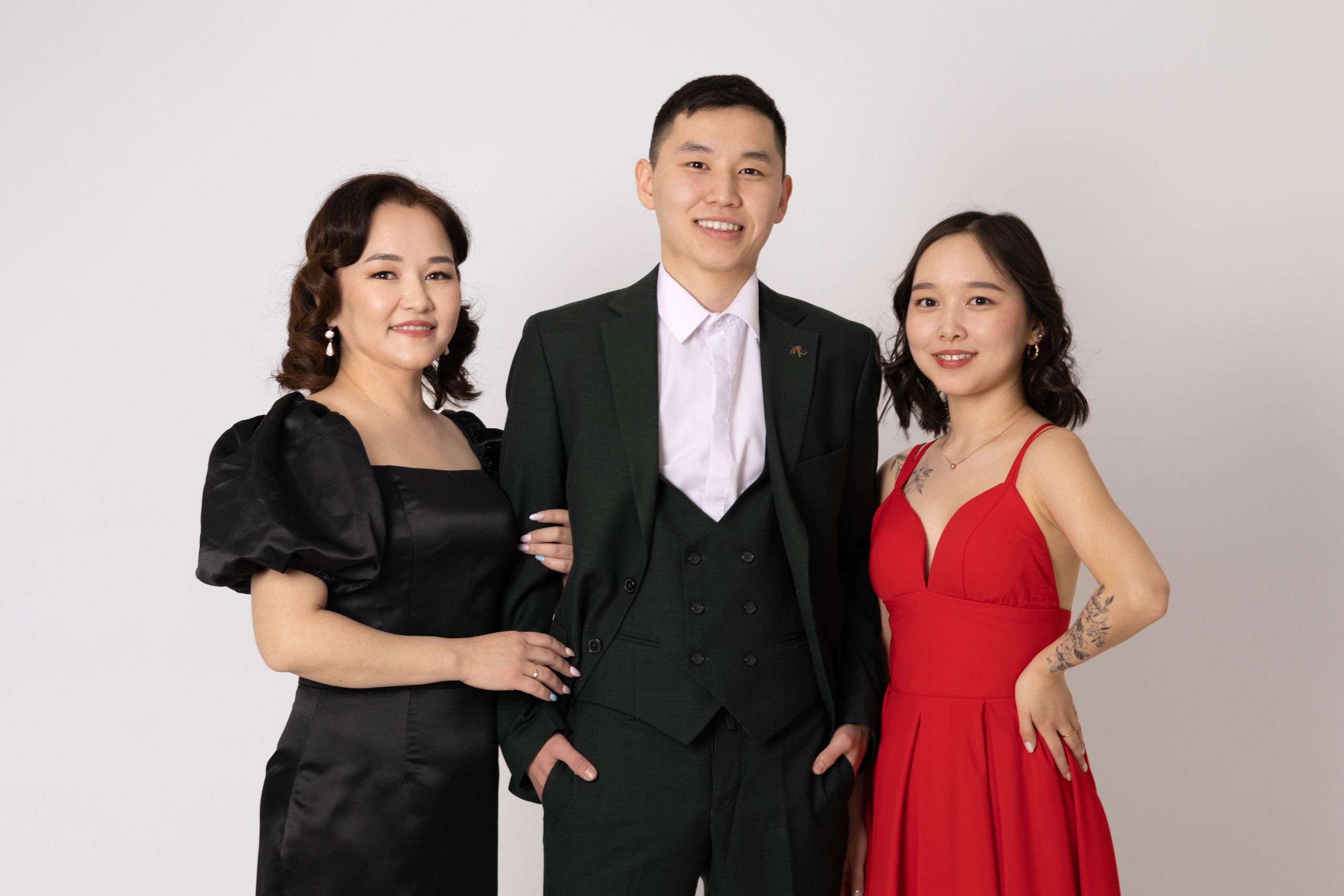 Замечательная семья. Фотограф Якутск Зоя Николаева