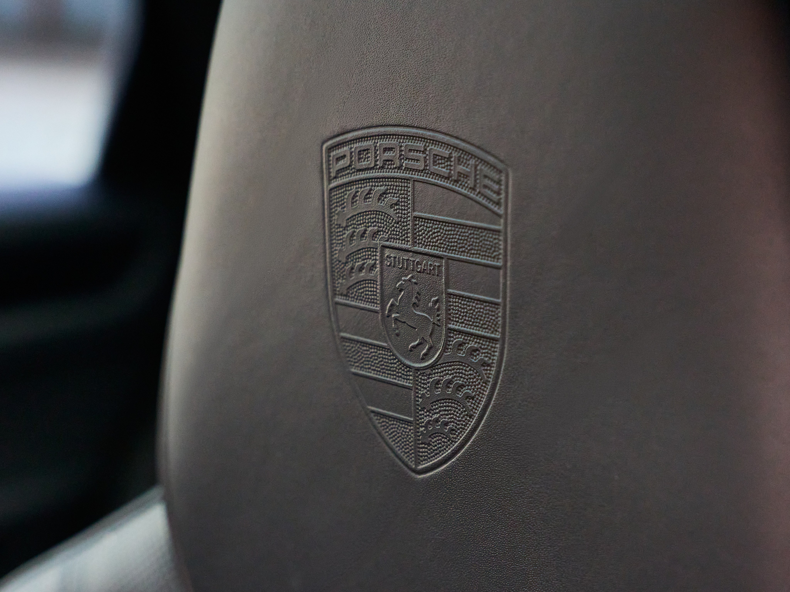 Porsche Cayenne. IDeAI studio