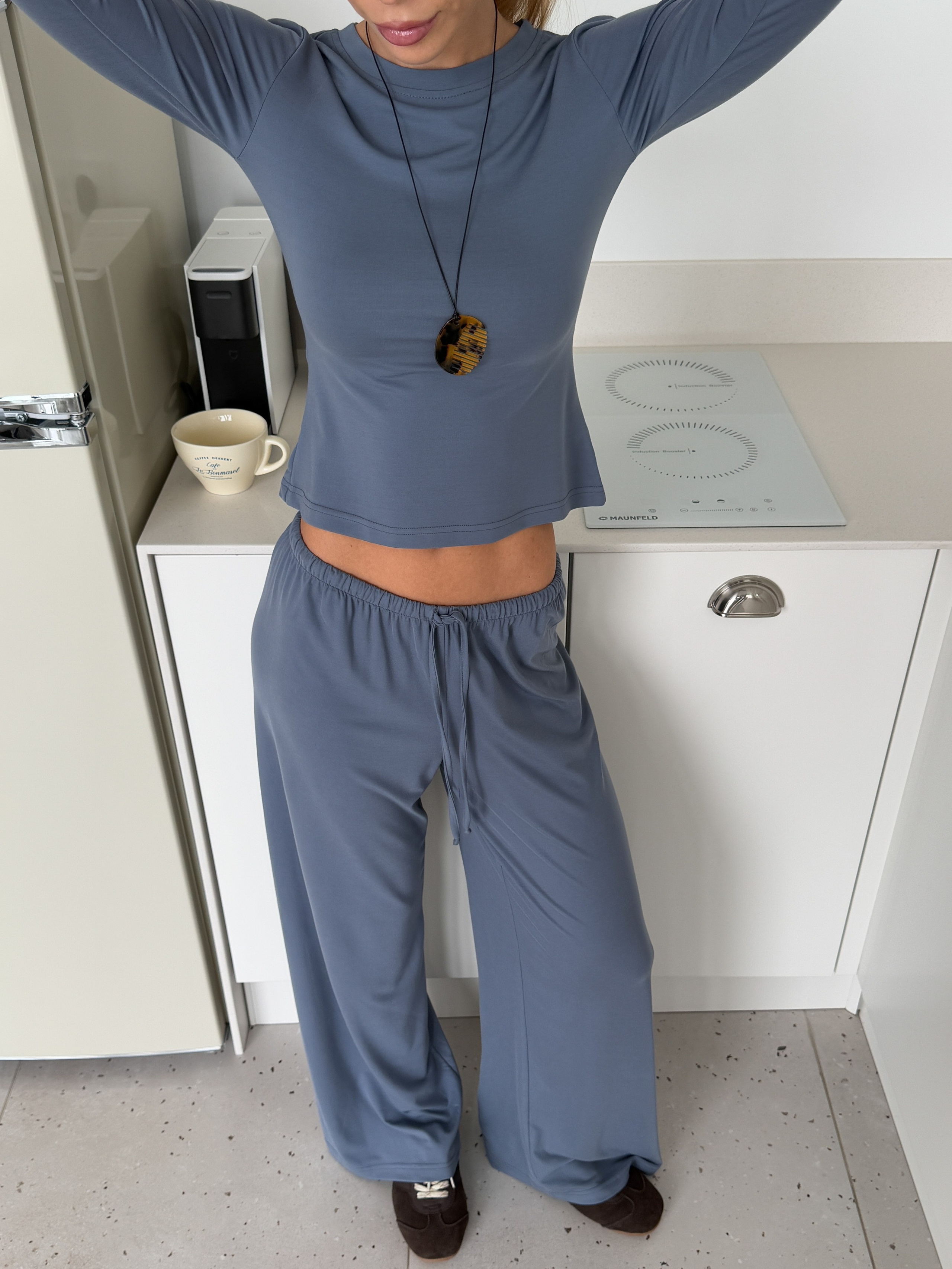 Hush mood. Фотограф для брендов и индивидуальных фотосессий в Москве