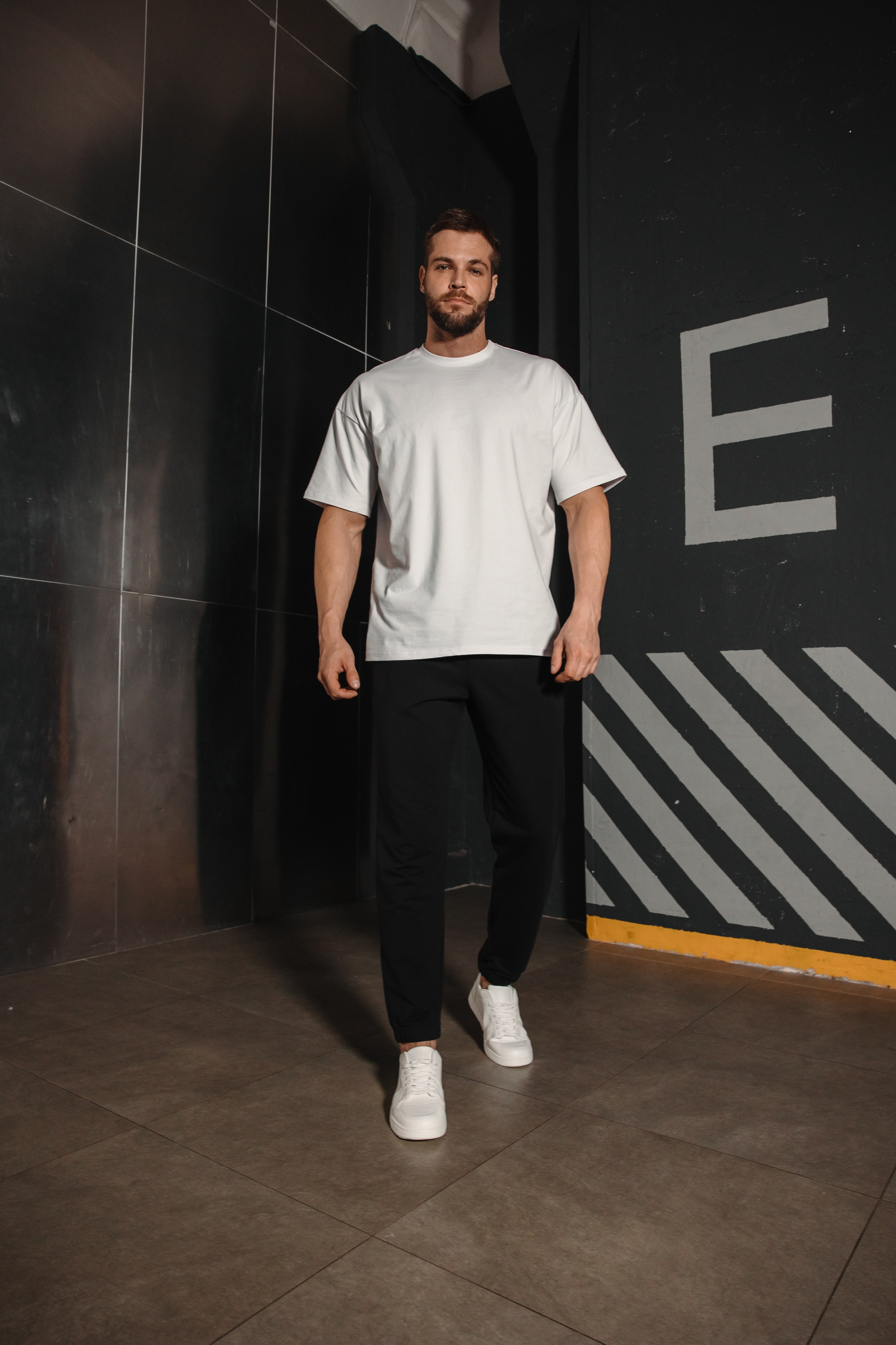 Одежда LAINA для Wildberries. Контент фотограф в Москве и области Елена Кулакова