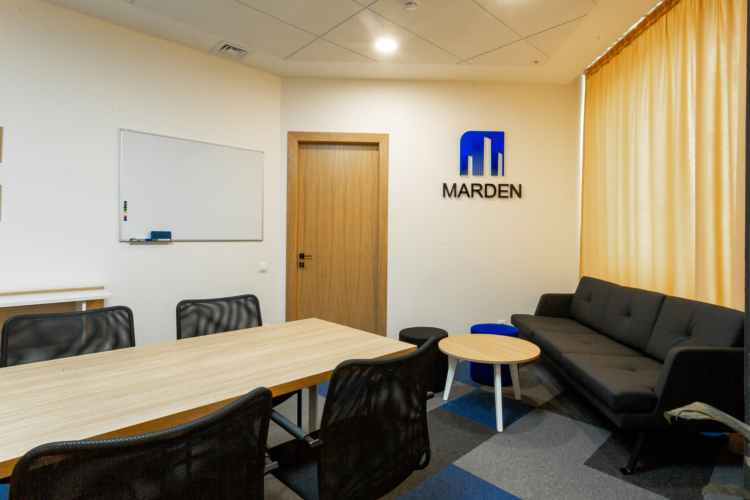 Mercure space. Репортажный фотограф в Алмате Чумаков Георгий