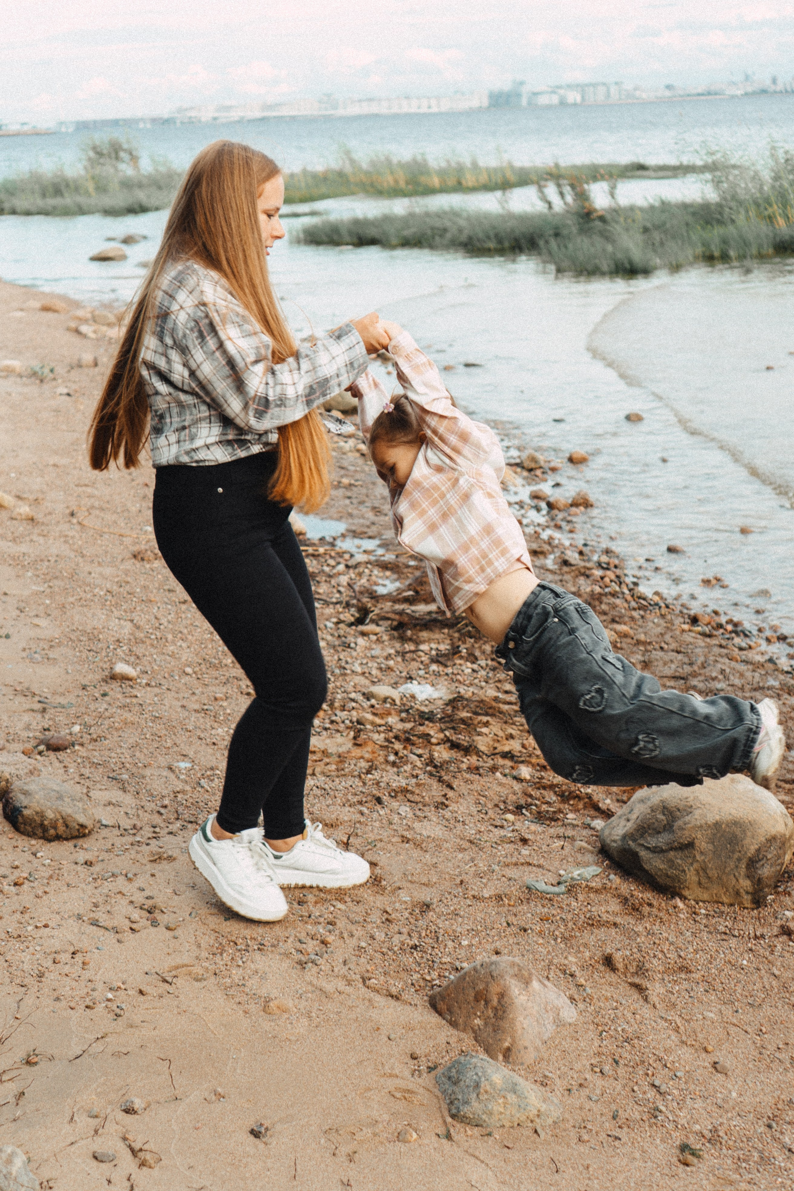 МАМА И ДОЧКА НА ФИНСКОМ ЗАЛИВЕ. Профессиональный фотограф, Санкт-Петербург — Виктория Богомолова