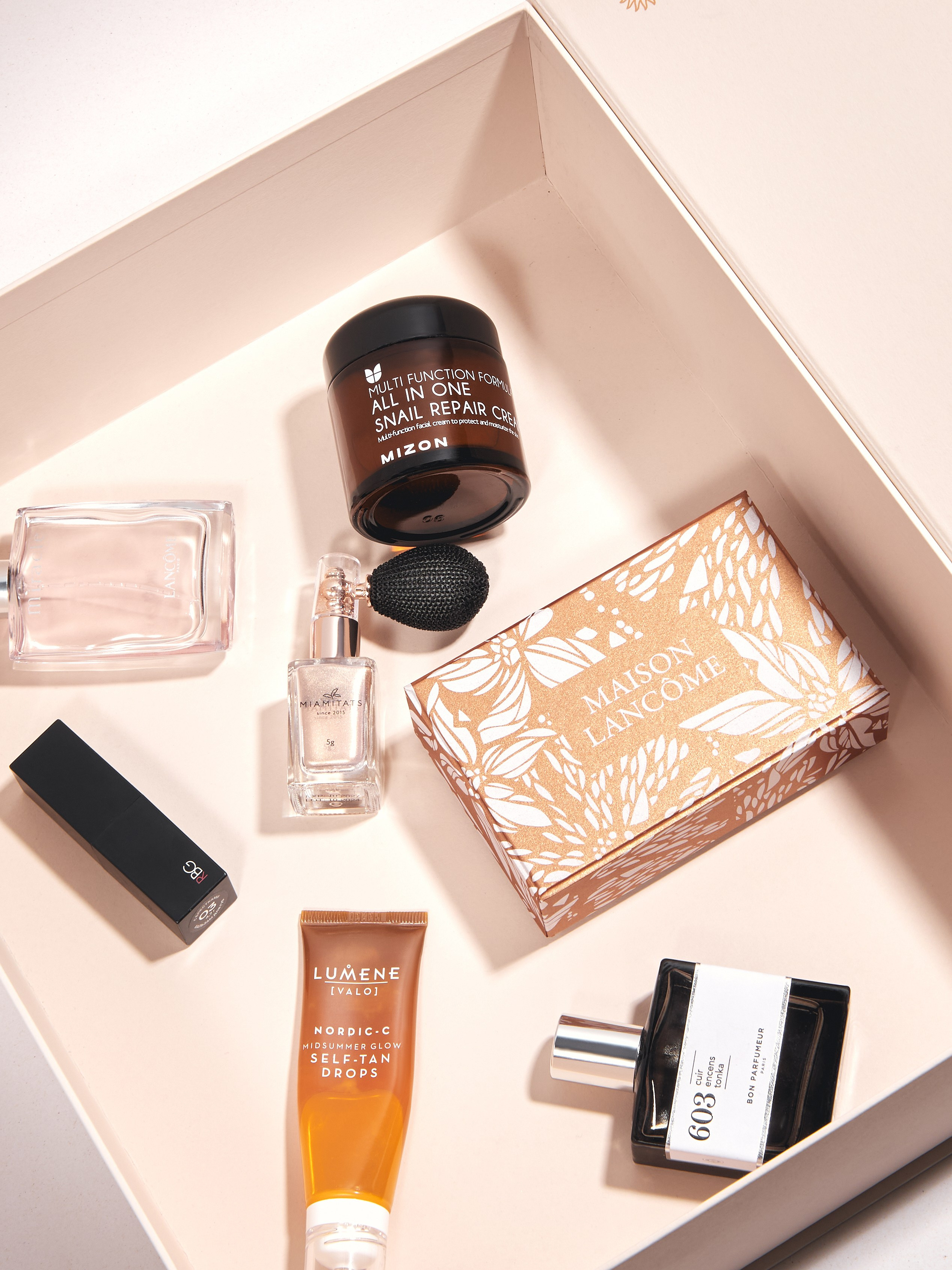 Съёмка для производства премиум-упаковки «Эстетис» — Полина Юрина, Екатеринбург. Юрина Полина, фотограф из Екатеринбурга