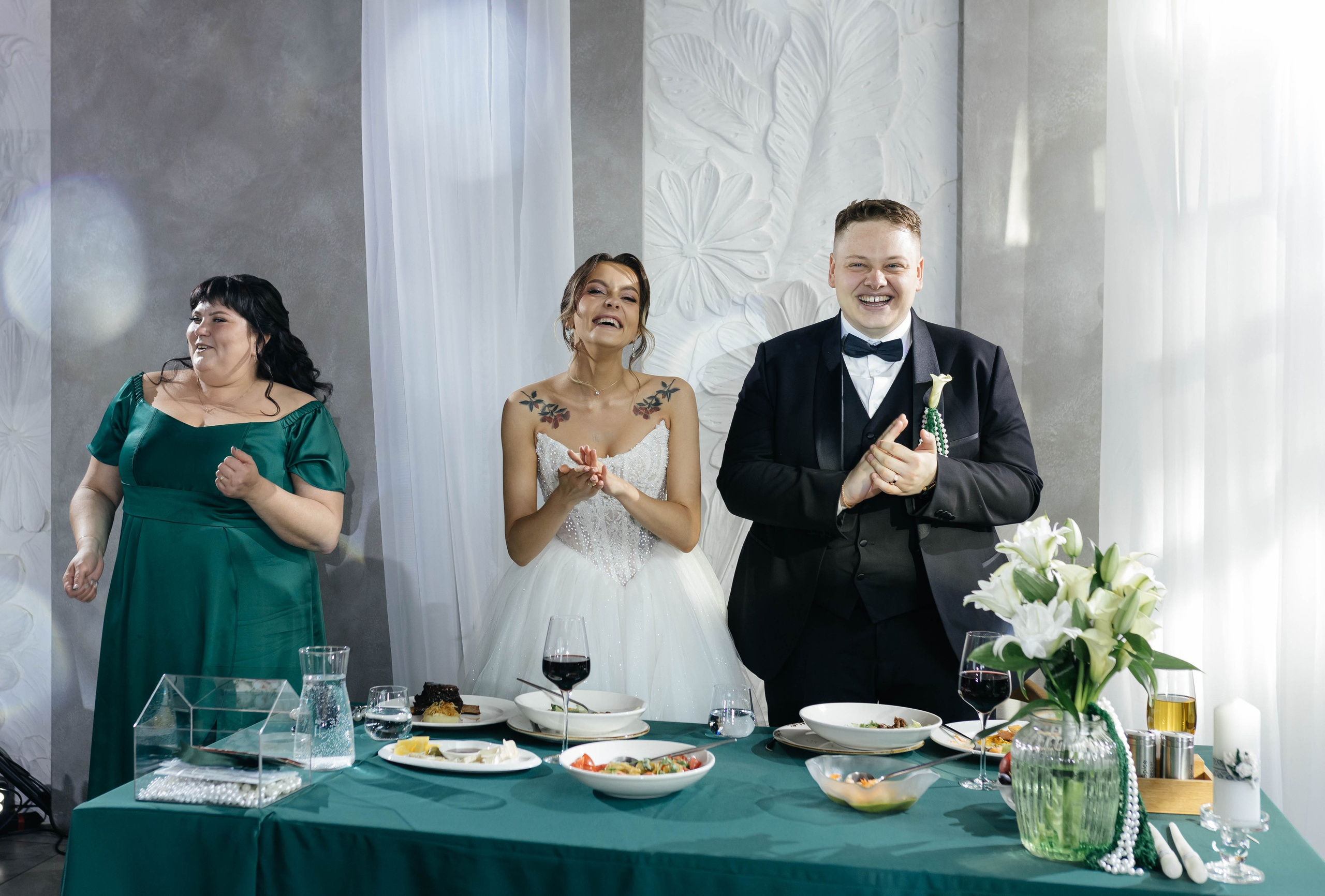 Свадебная история. Лесной Виладж. Свадебный и семейный фотограф Рассказова Виктория