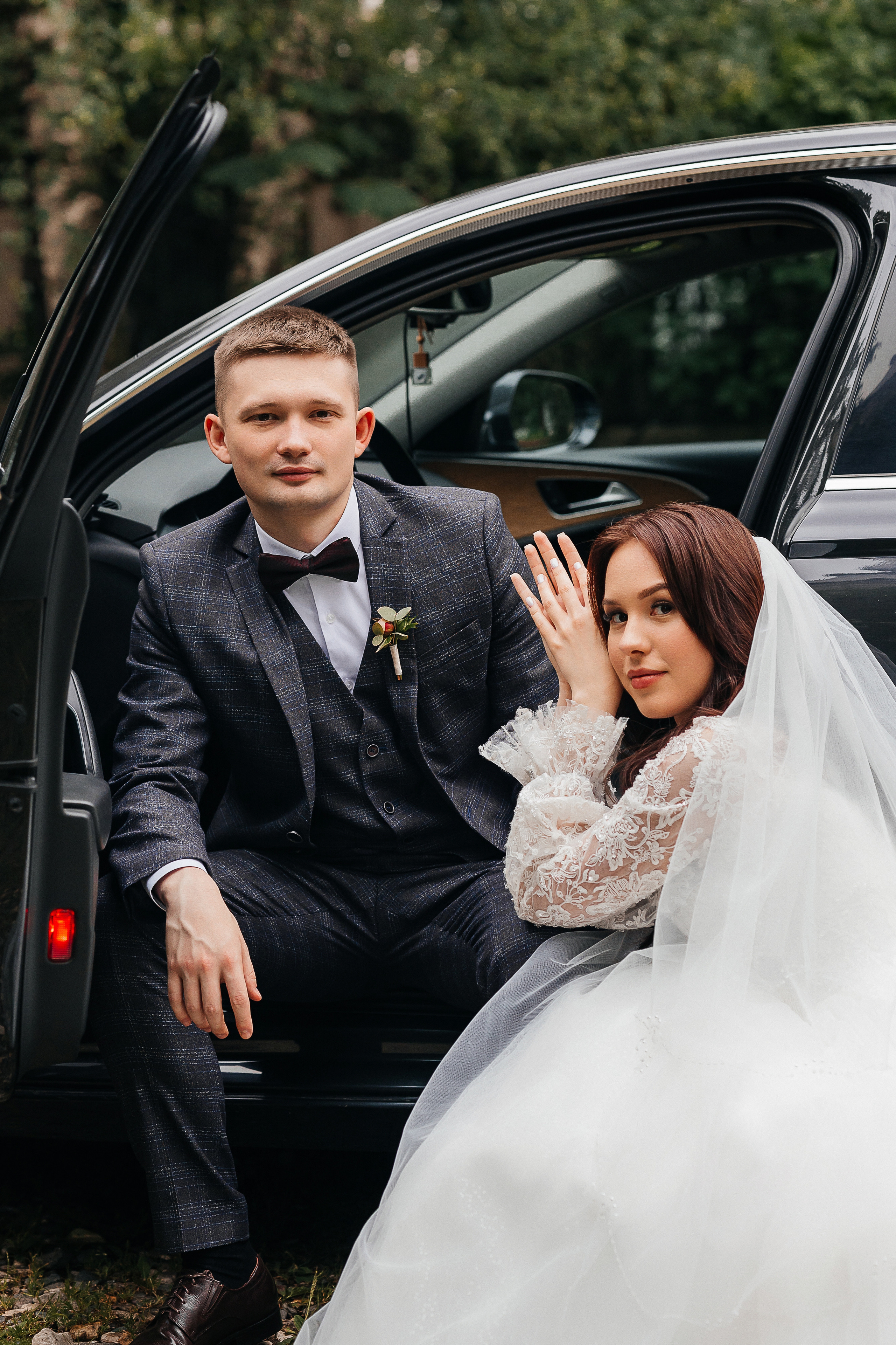 Романтическая встреча пары в отеле. Олег Сверчков | Свадебный фотограф Вологда