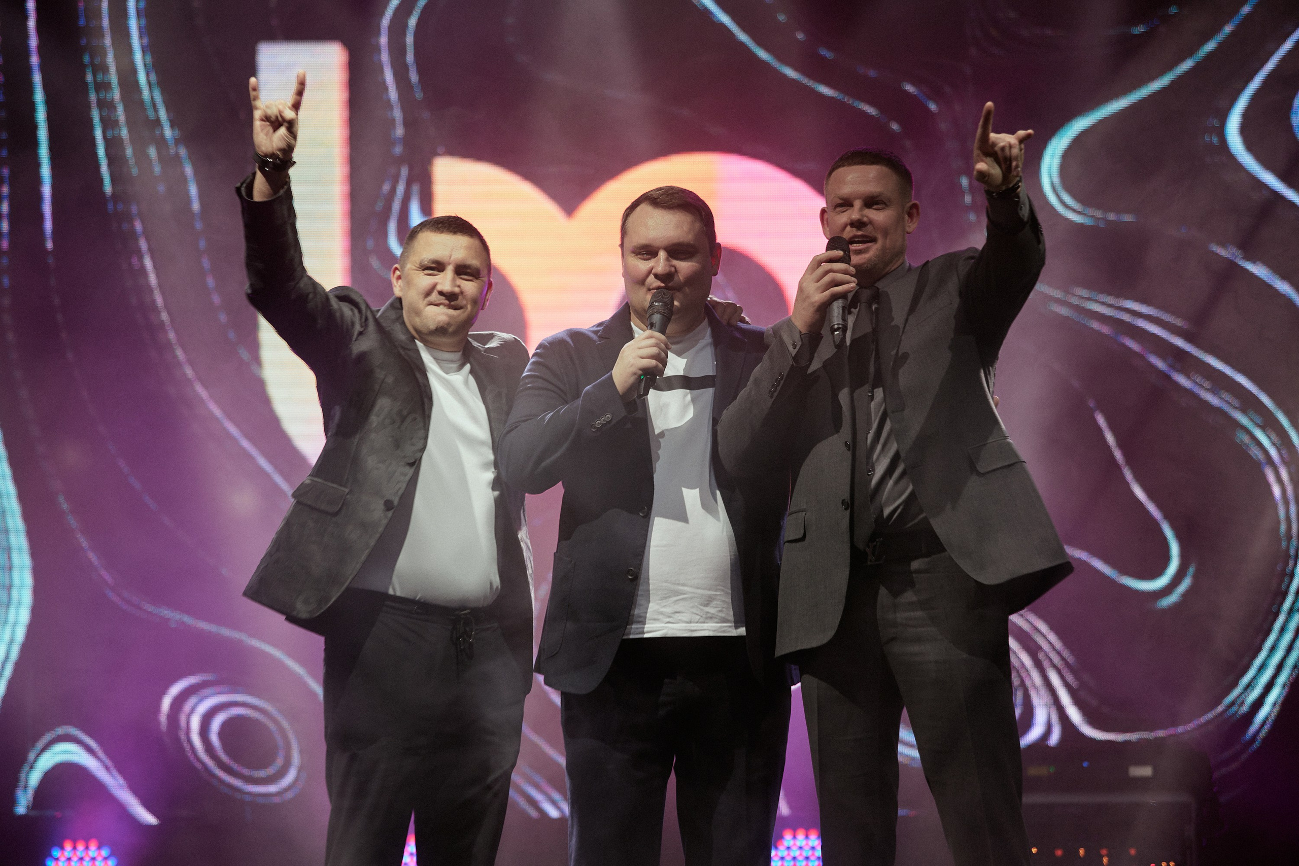 BUNTER GROUP. Happy New Year. Дмитрий Мазуркевич: Профессиональный Репортажный Фотограф