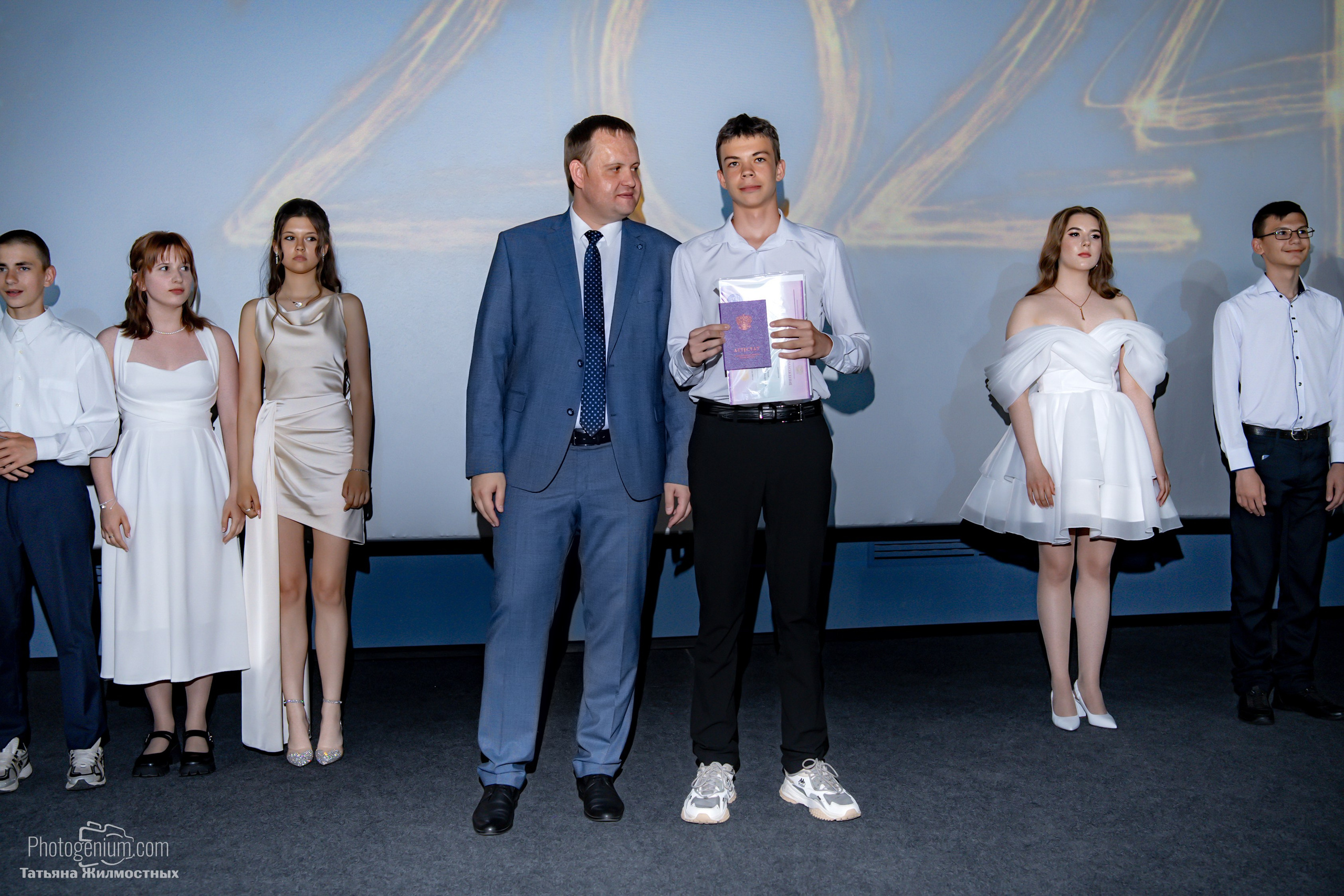 Выпускной 9"Д» класс школа № 35. Фотограф Нижний Новгород Татьяна Кейод