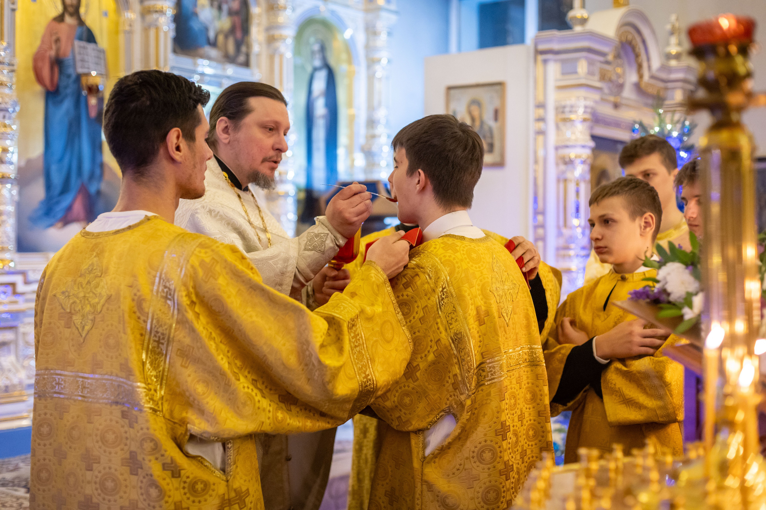 Рождество Владимирский храм с Красное. Семейный и детский фотограф Анна Петракова