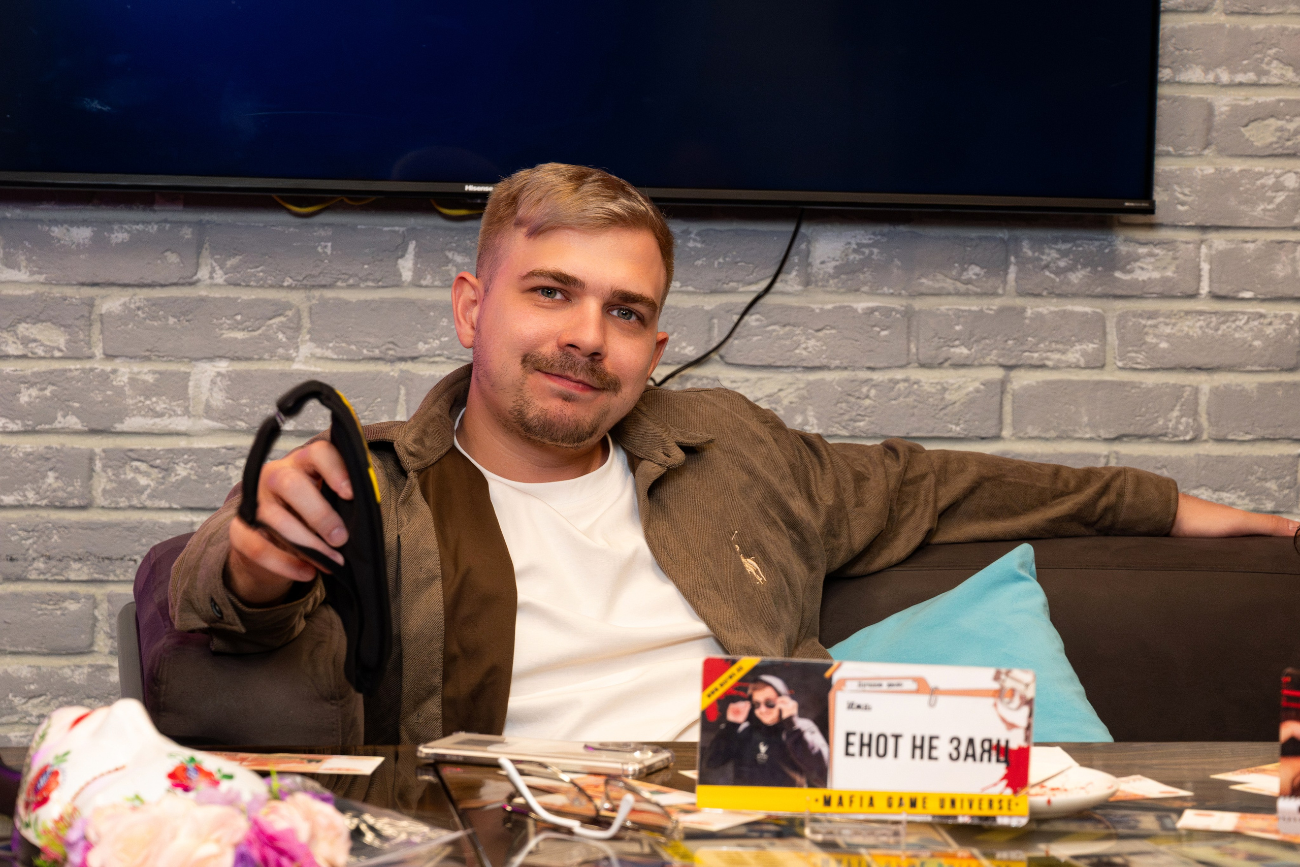 Репортаж на турнире по игре Мафия в «Мятном еноте». Фотограф мероприятий в Москве