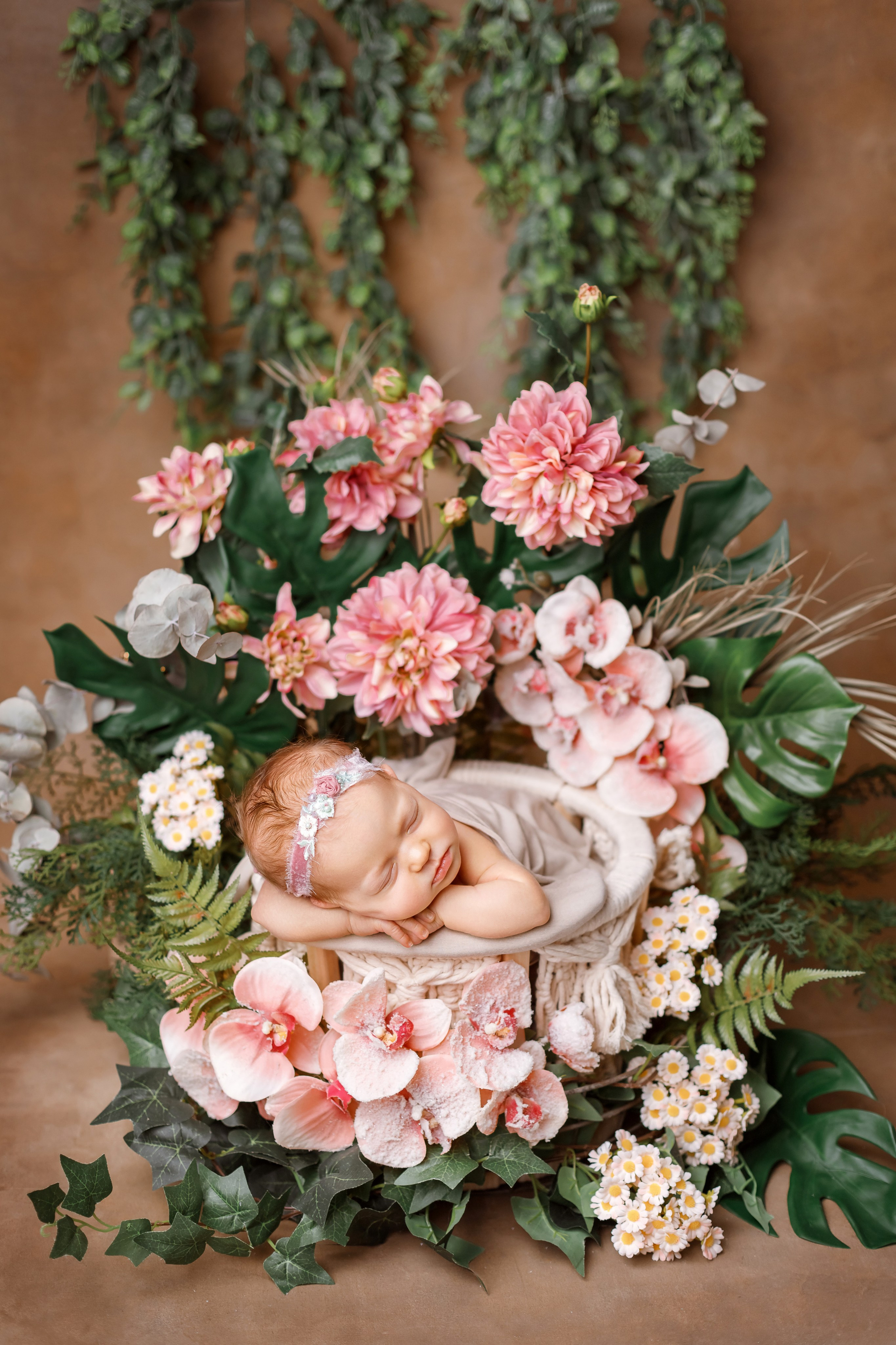 Новорожденные (5-14 дней). Фотограф новорождённых Ярославль. Детский и семейный фотограф Анна Салова