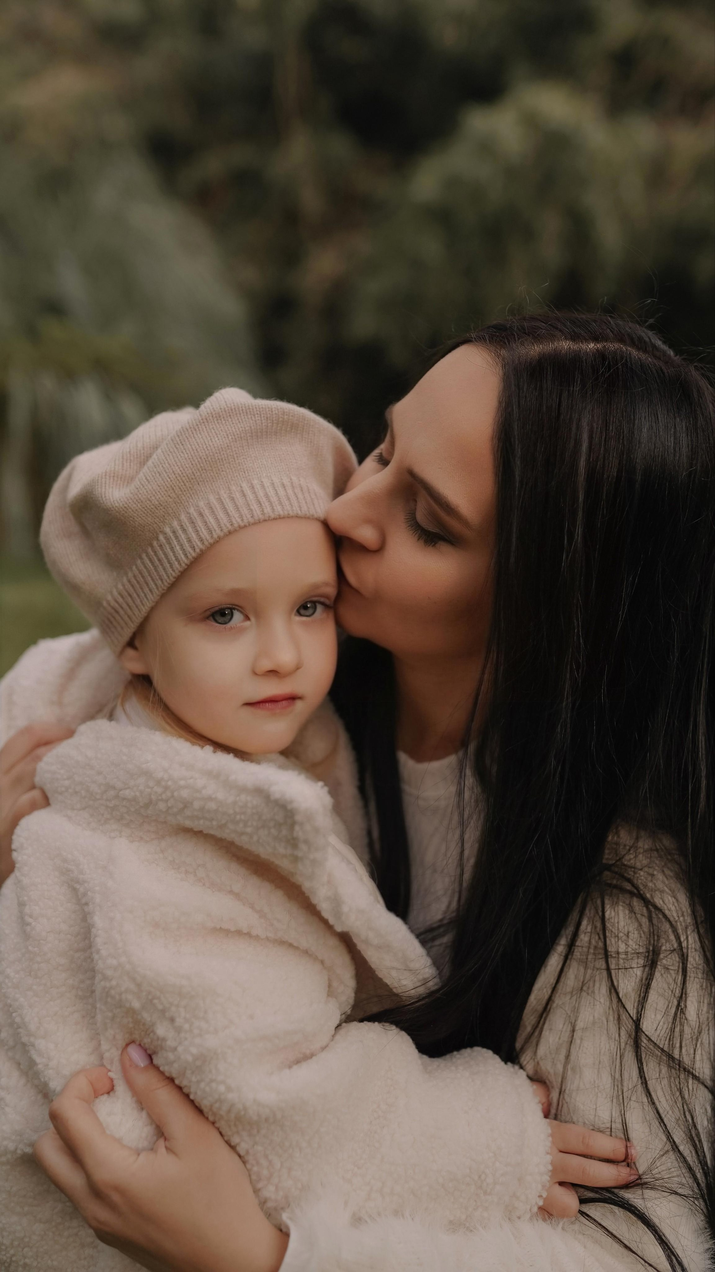 ЦВЕТЕНИЕ. Милана Довгаль - семейный фотограф и видеограф  в Адлере и Сочи