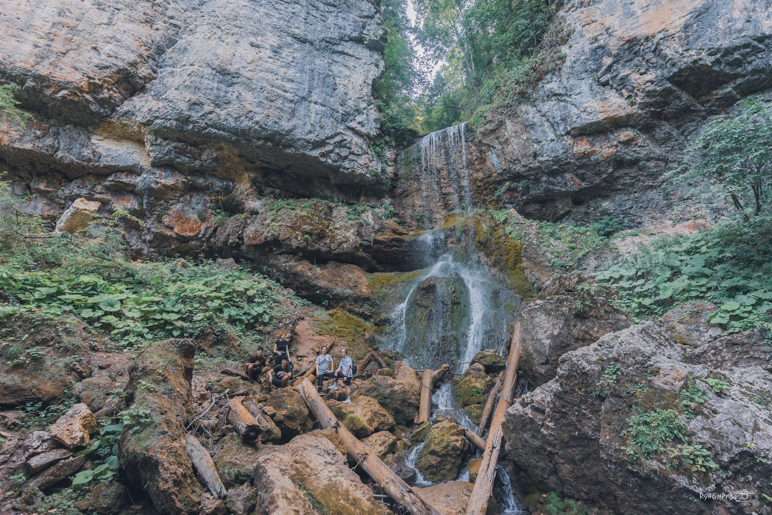 Поход на Орлиную полку + Университетский водопад с командой Мадьяр 15.08.24. Репортажный фотограф в Краснодаре Рындин Дмитрий