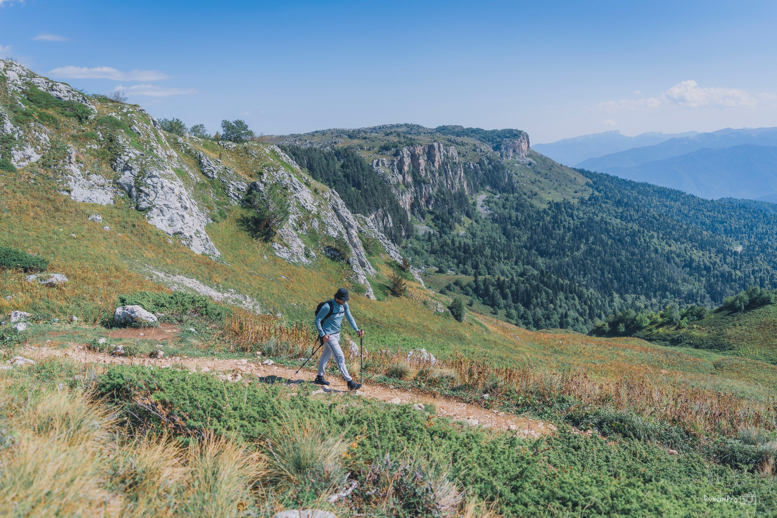 Поход на Оштен с командой Мадьяр 10.09.24. Репортажный фотограф в Краснодаре Рындин Дмитрий