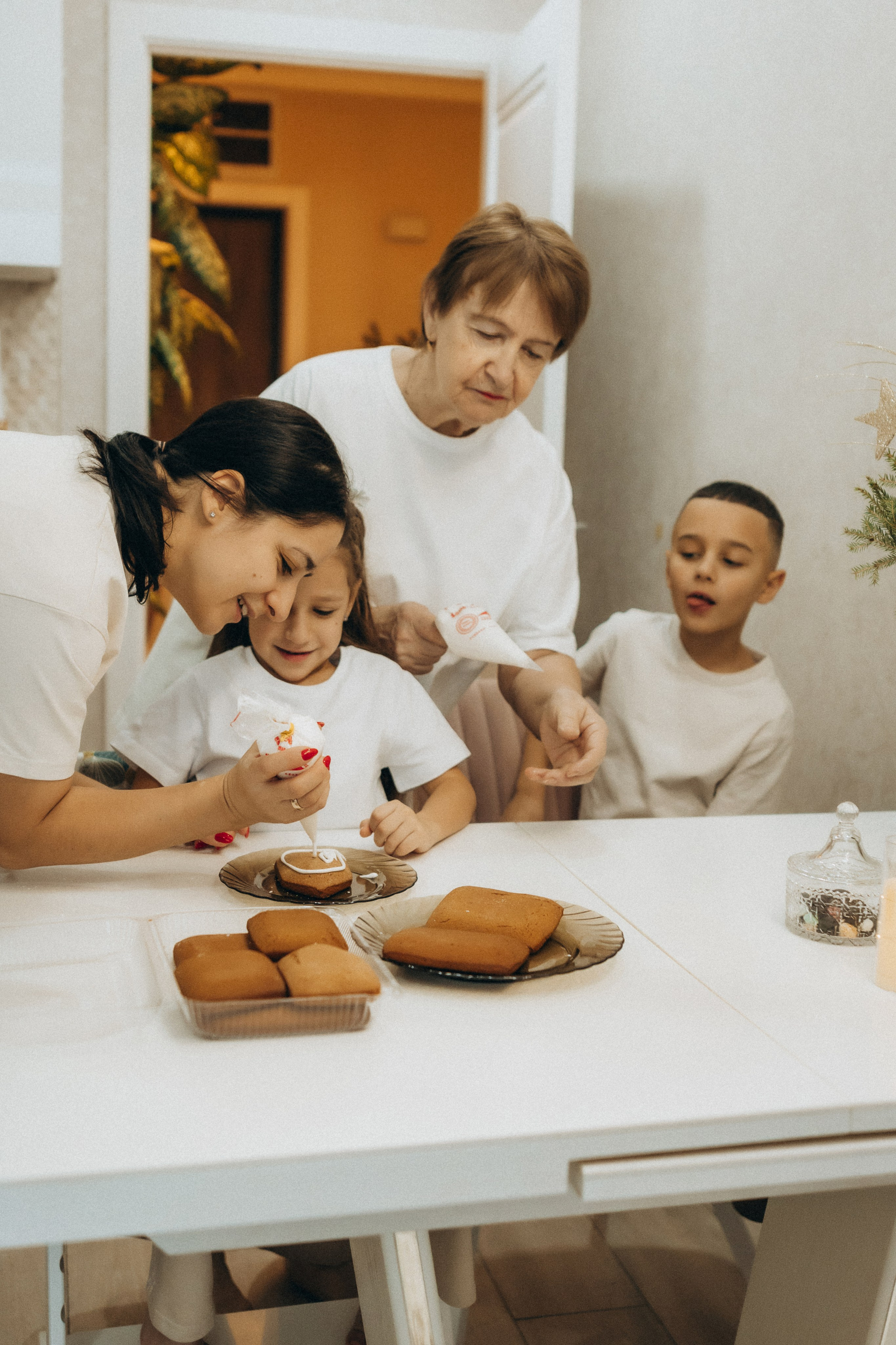 Сергей, Наташа, Тимур и Вероника. Семейный фотограф и детский фотограф в Волгограде Алеся Бутакова — дет