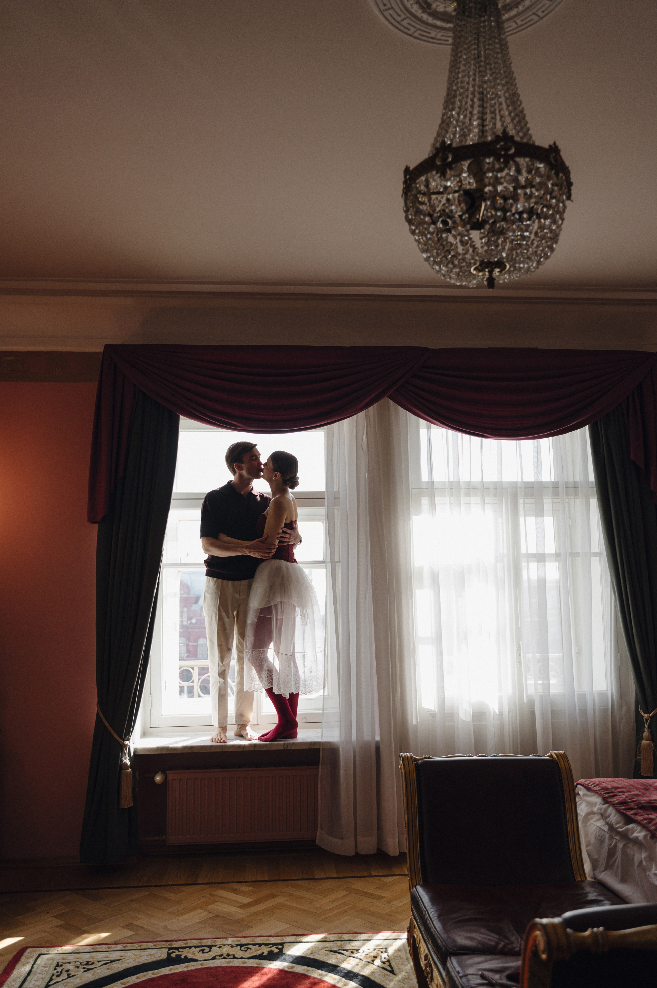 Дмитрий и Луиза. Гостиница Националь и ресторан Белуга. Свадебный фотограф Москва и Санкт-Петербург. Анастасия Чудина