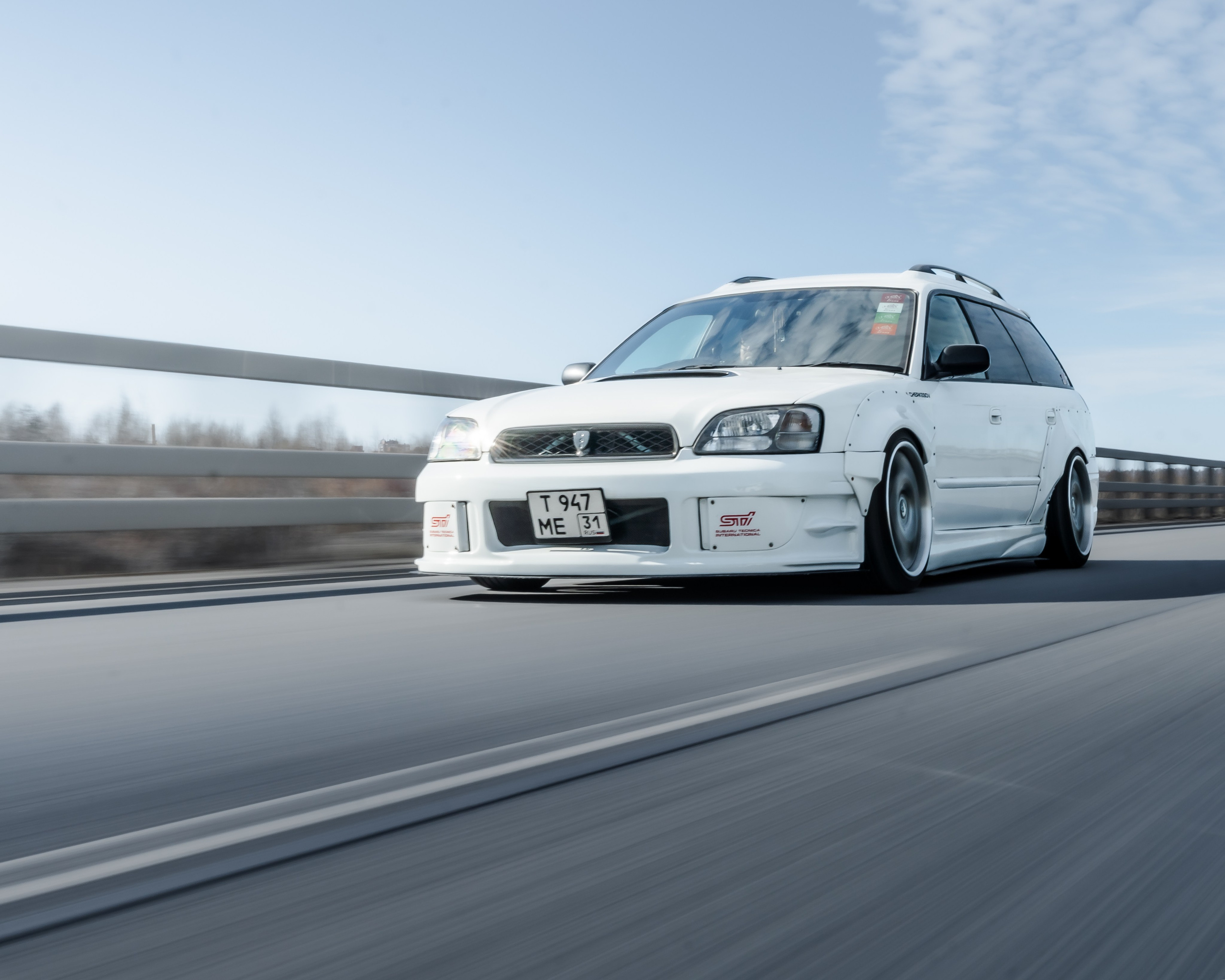 SUBARU LEGACY. Opasnophoto