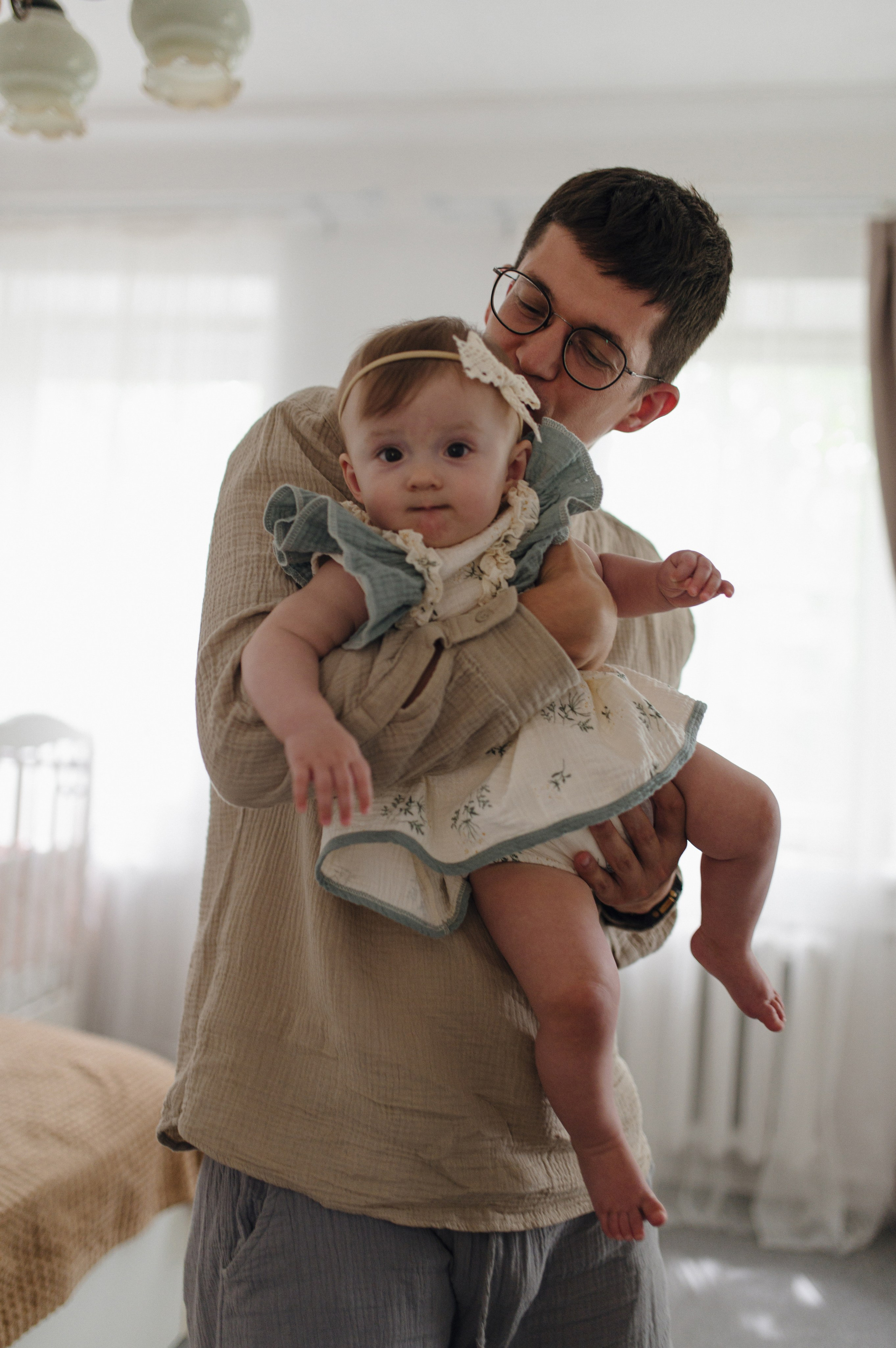 Ульяна, Яша и Лия. Домашняя история. Свадебный фотограф Москва и Санкт-Петербург. Анастасия Чудина